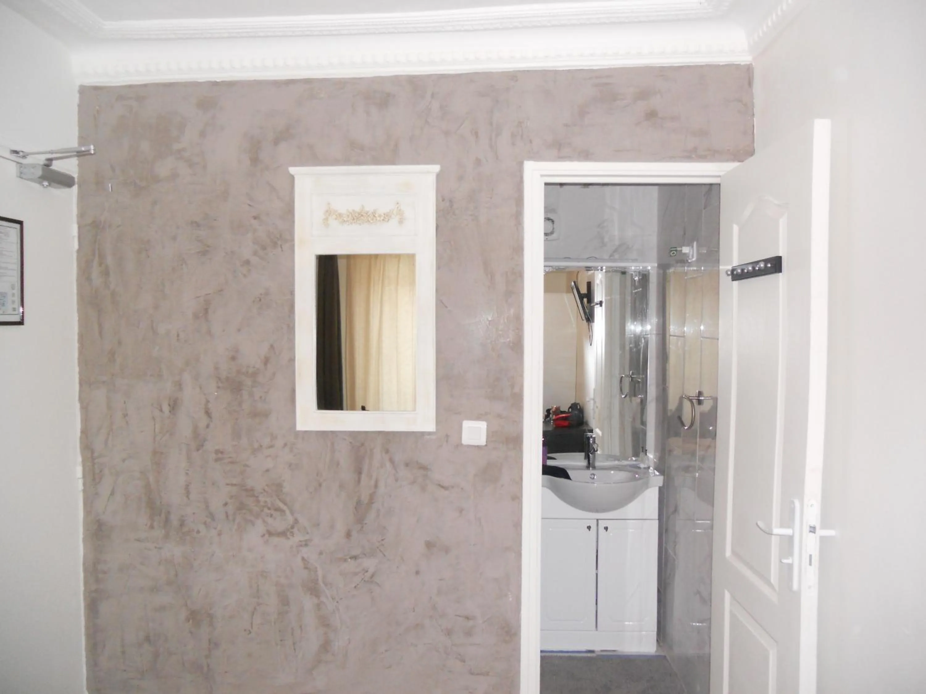 Bathroom in Hotel Pacific