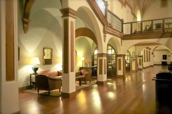 Monasterio De Piedra