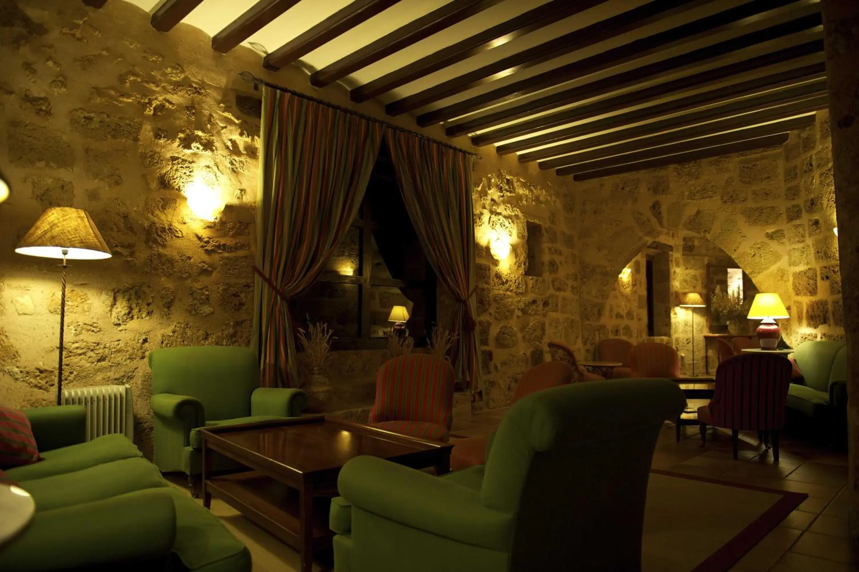 Lounge or bar in Monasterio De Piedra Lounge or bar in Monasterio De Piedra