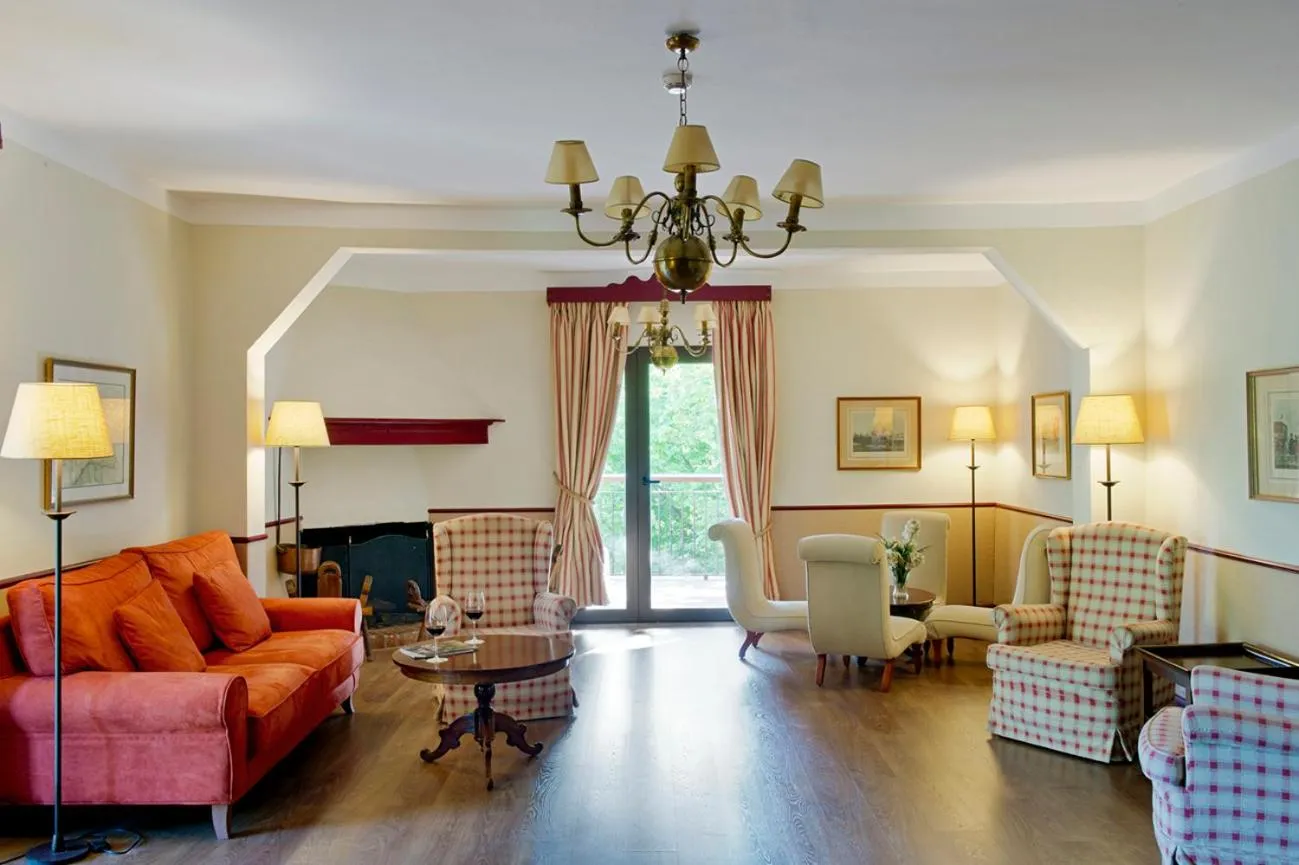 Monasterio De Piedra