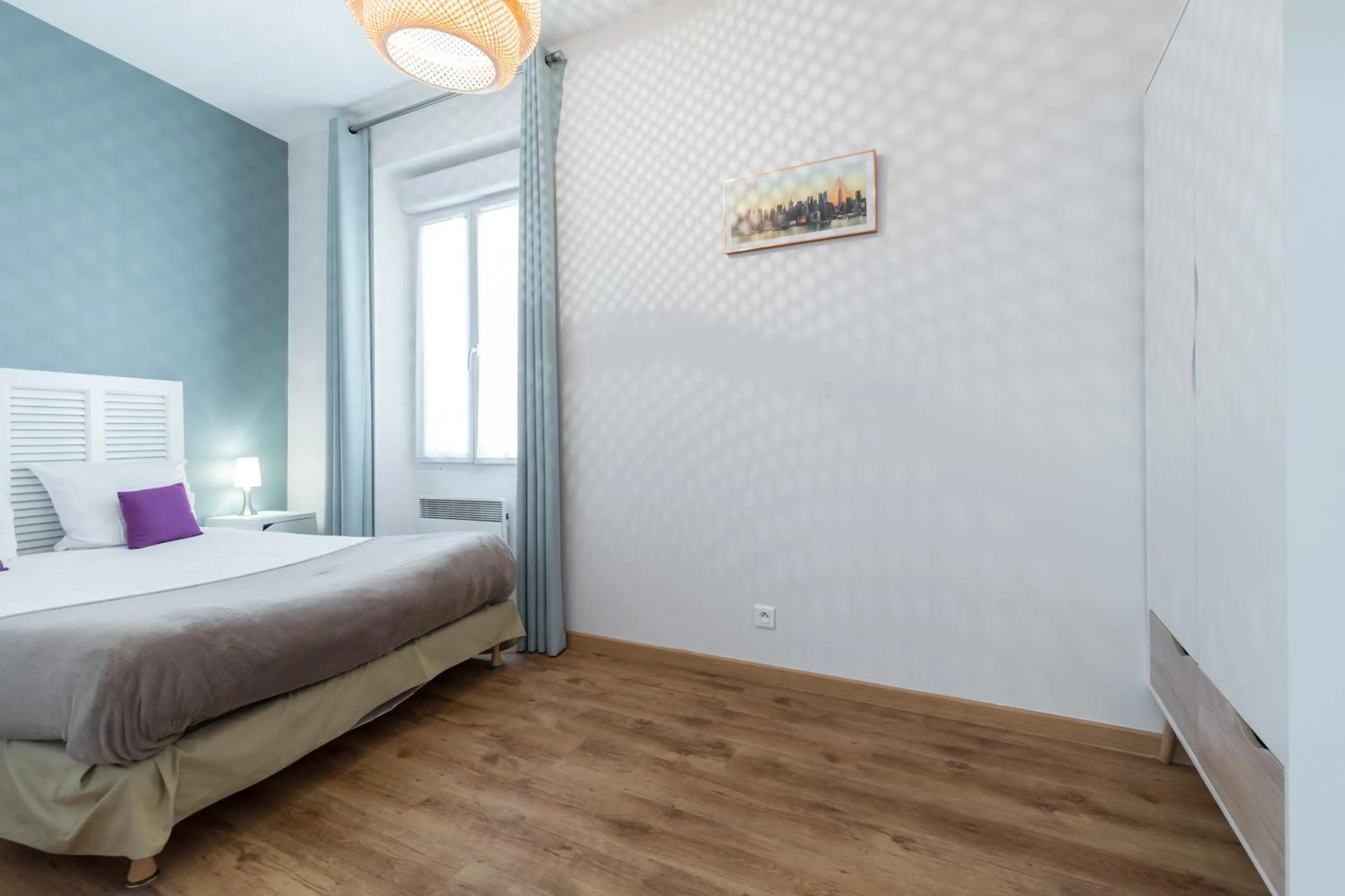 Bedroom, Bed in Florella Clemenceau Apartment