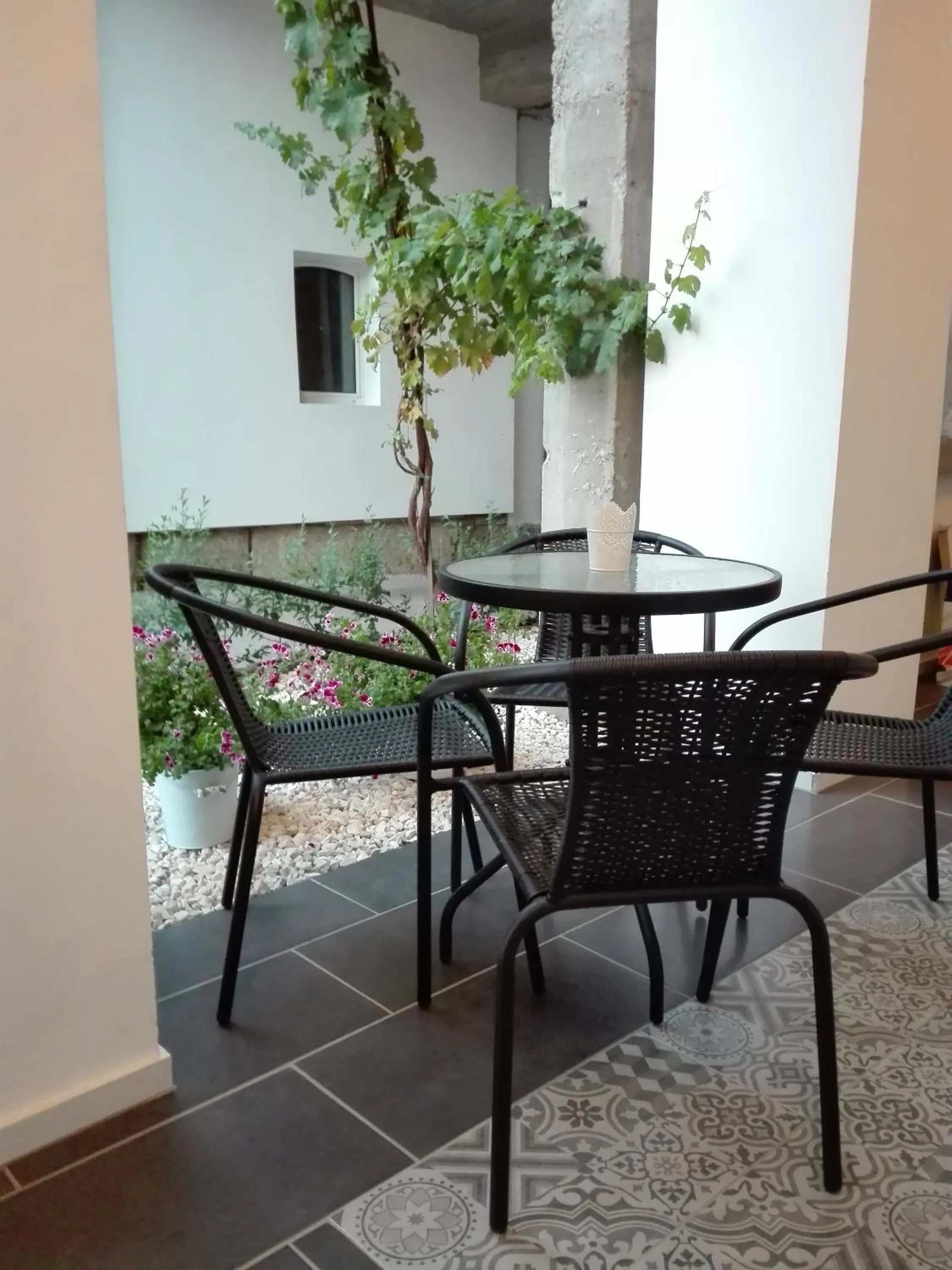 DownTown DeLuxe Apartment
