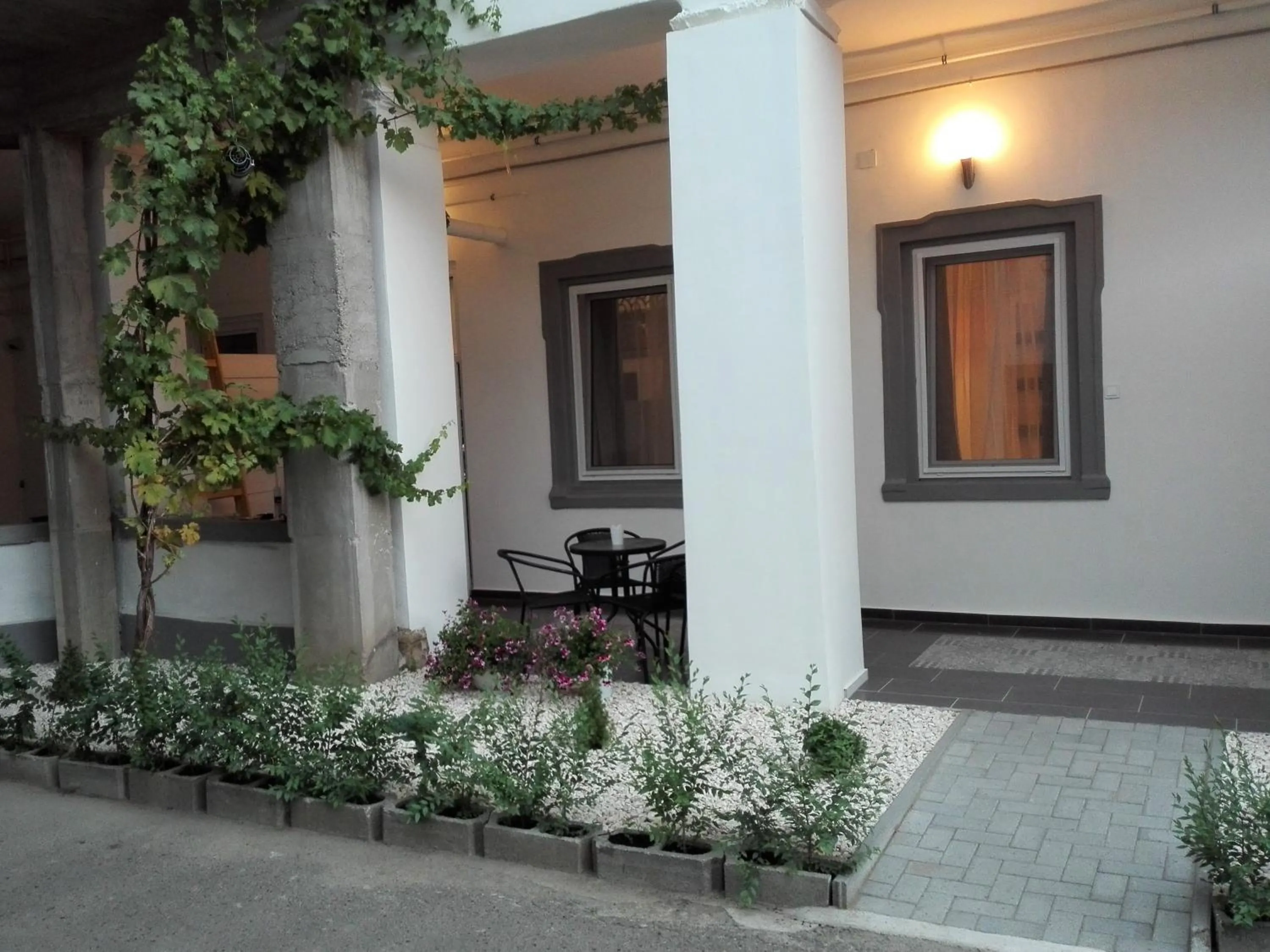 DownTown DeLuxe Apartment