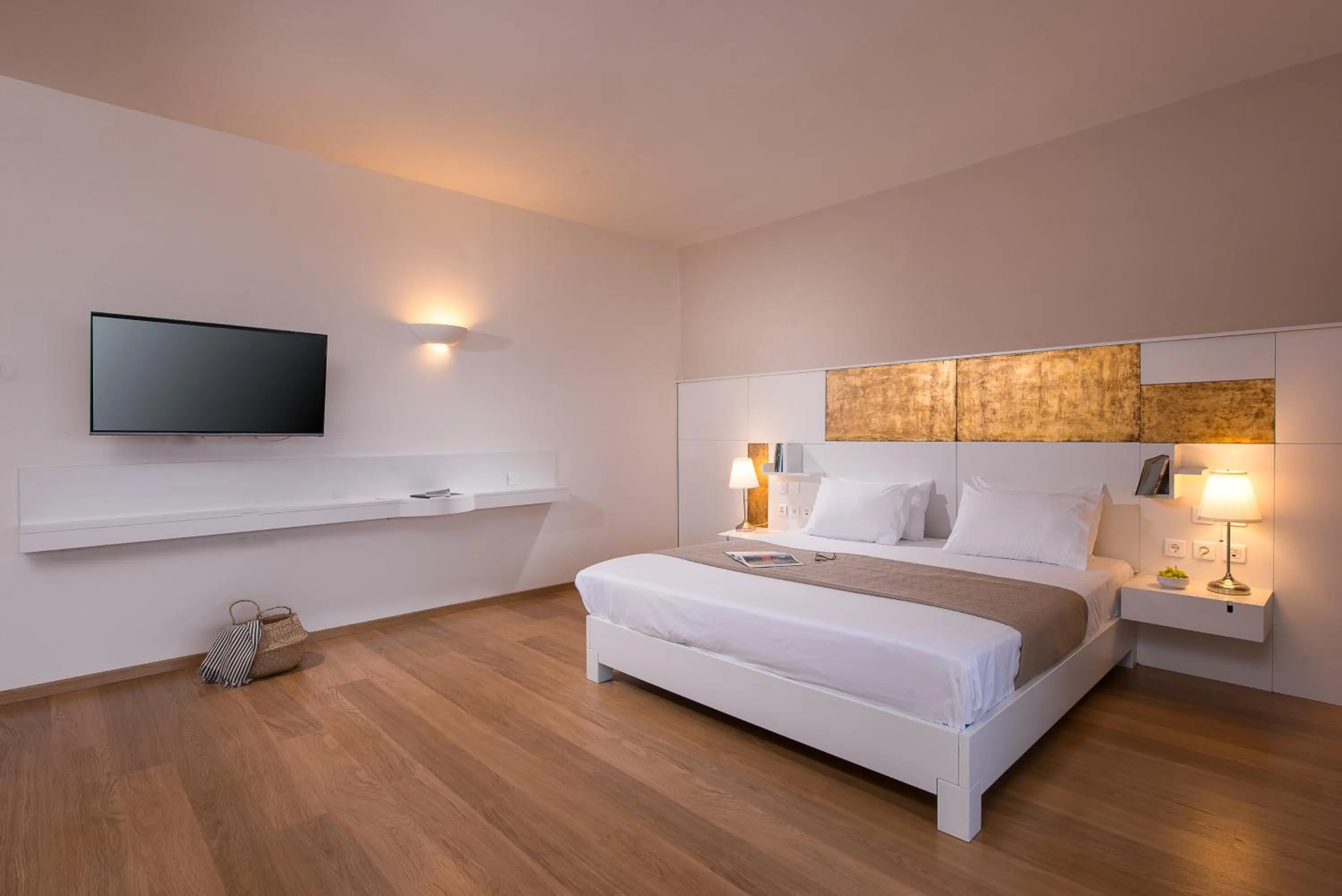 Bed in Kassandra Palace Seaside Resort