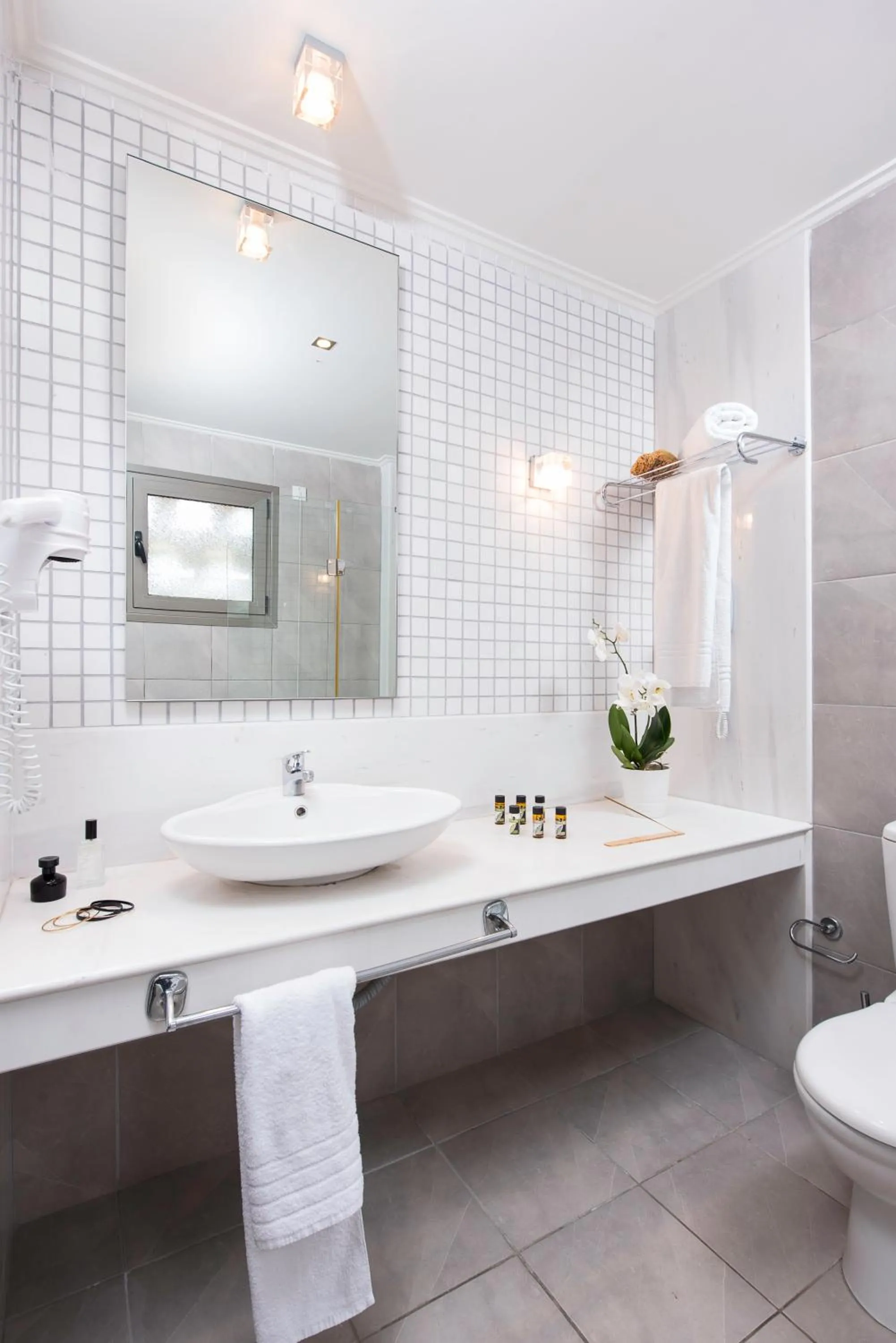 Bathroom in Kassandra Palace Seaside Resort