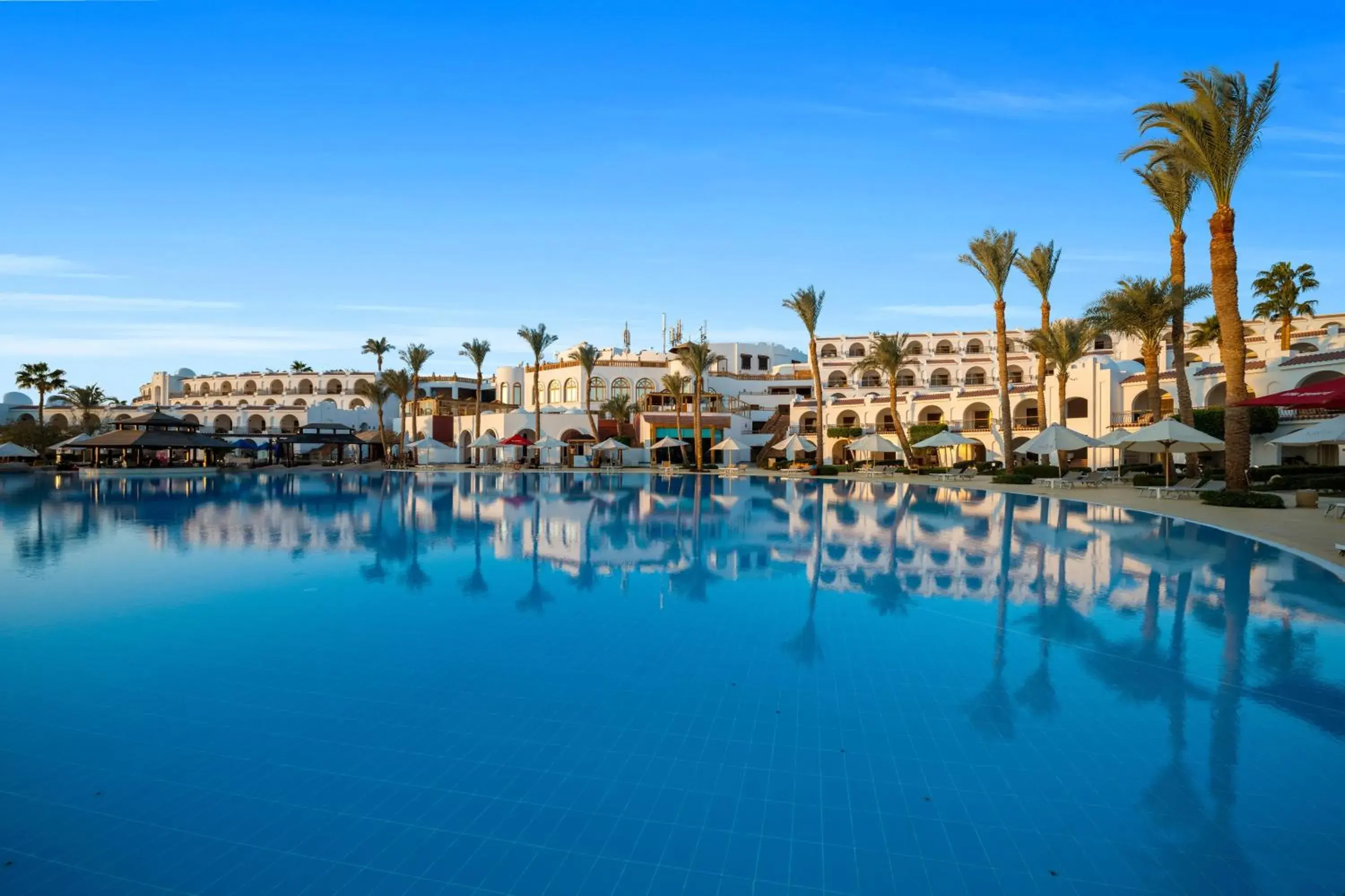 Swimming pool in Savoy Sharm El Sheikh Swimming pool in Savoy Sharm El Sheikh
