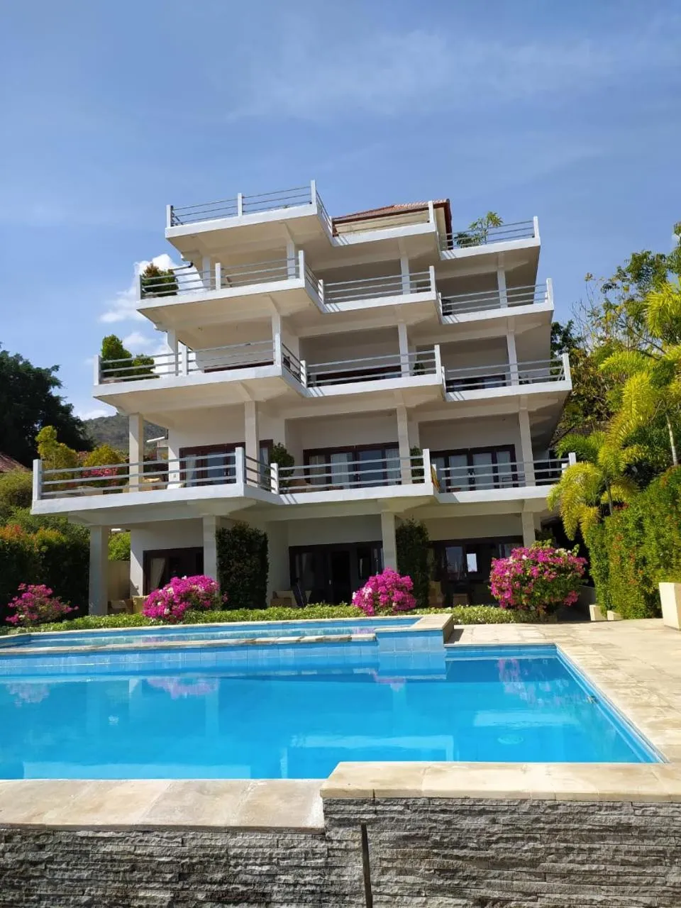 Property building in Ocean Resort Amed