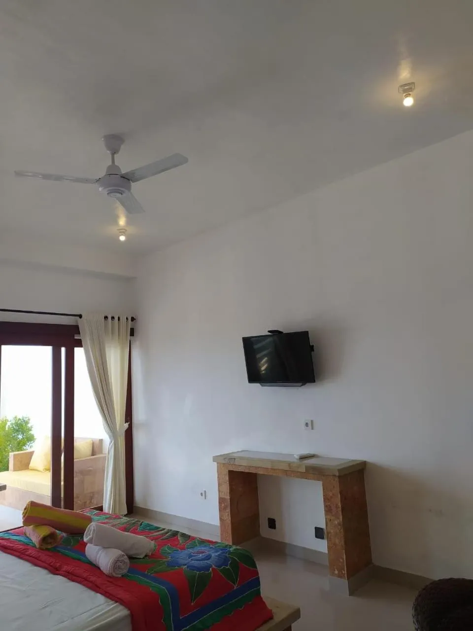 TV and multimedia, Bed in Ocean Resort Amed