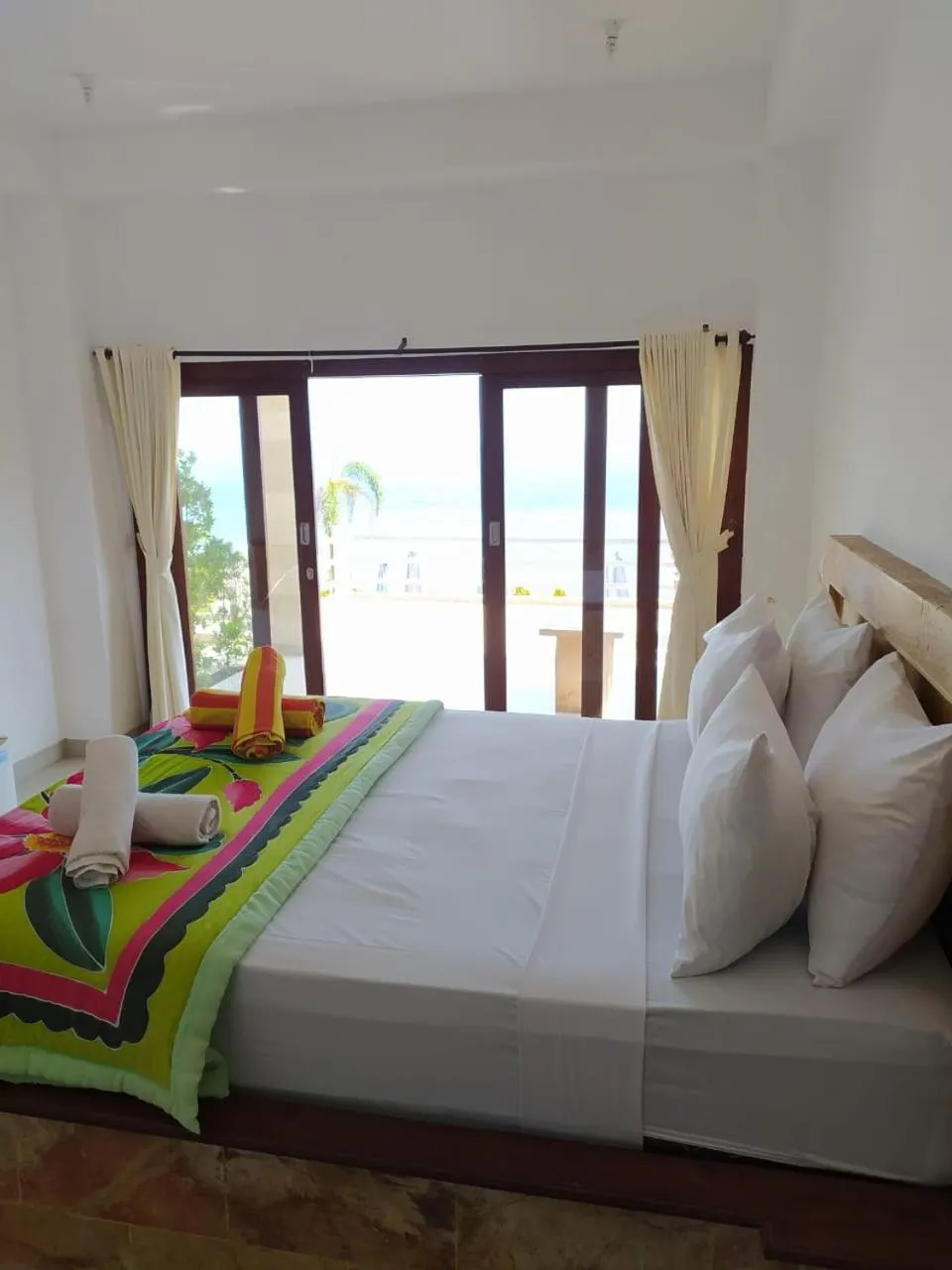 Bed in Ocean Resort Amed