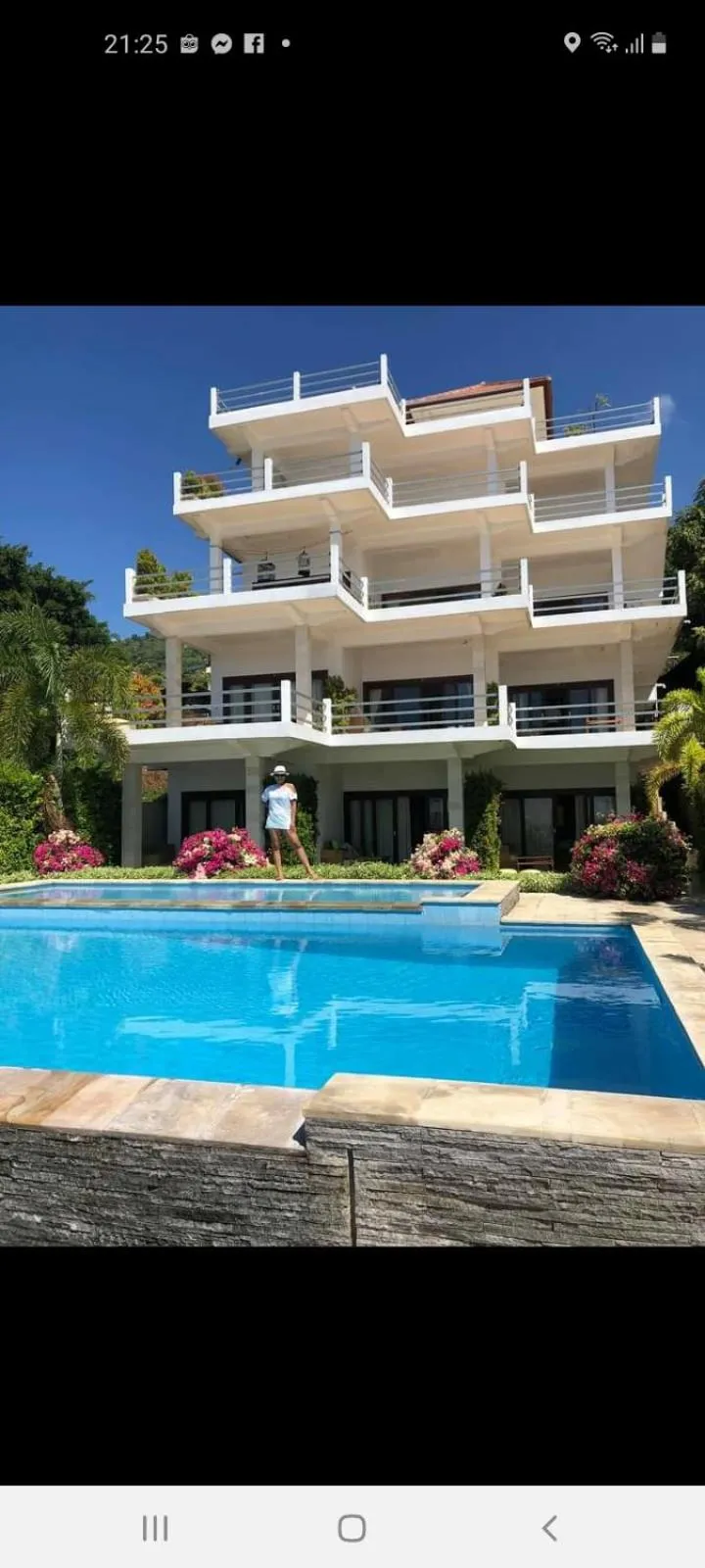 Property building in Ocean Resort Amed