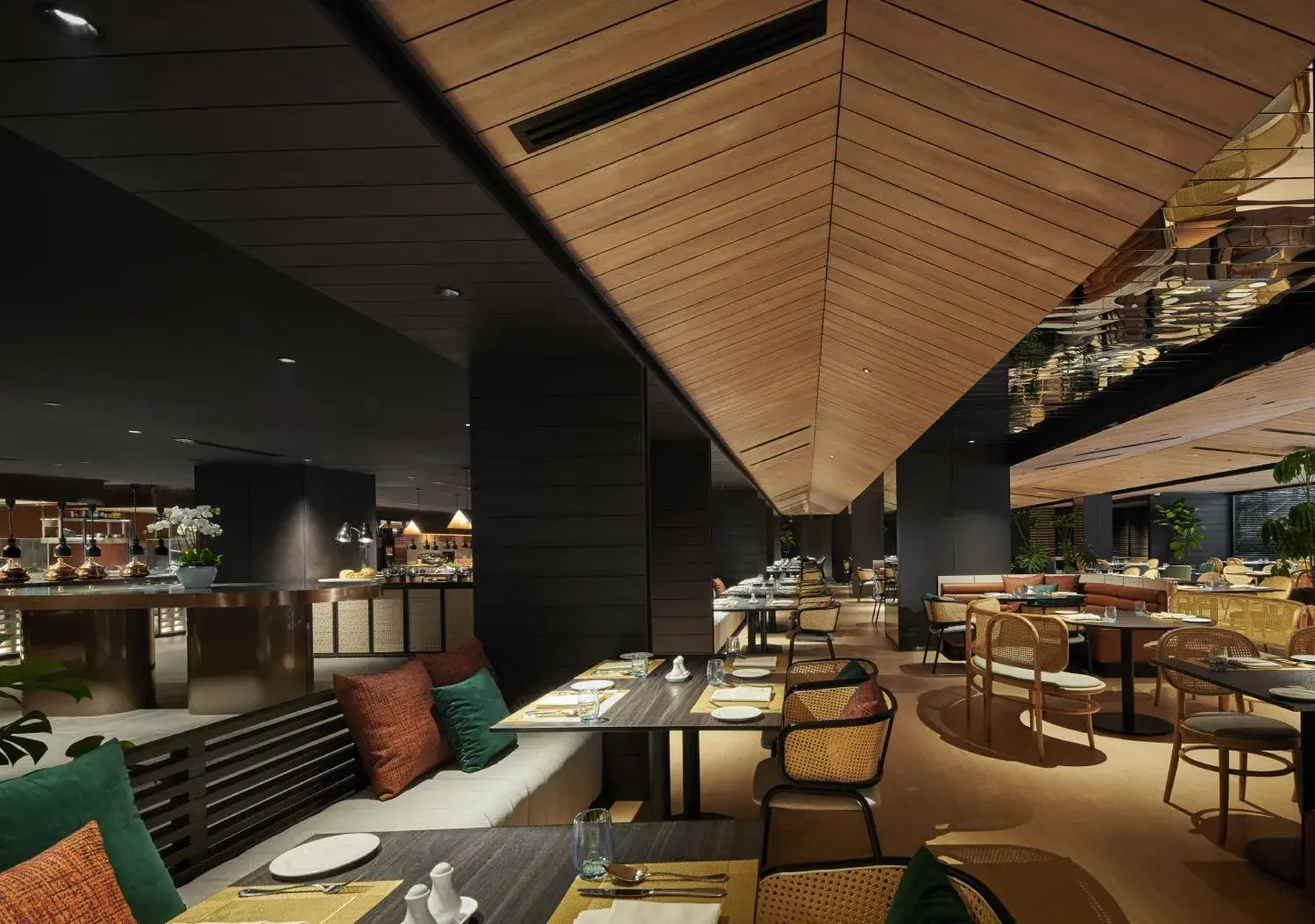 Restaurant/places to eat in PARKROYAL COLLECTION Kuala Lumpur Restaurant/places to eat in PARKROYAL COLLECTION Kuala Lumpur