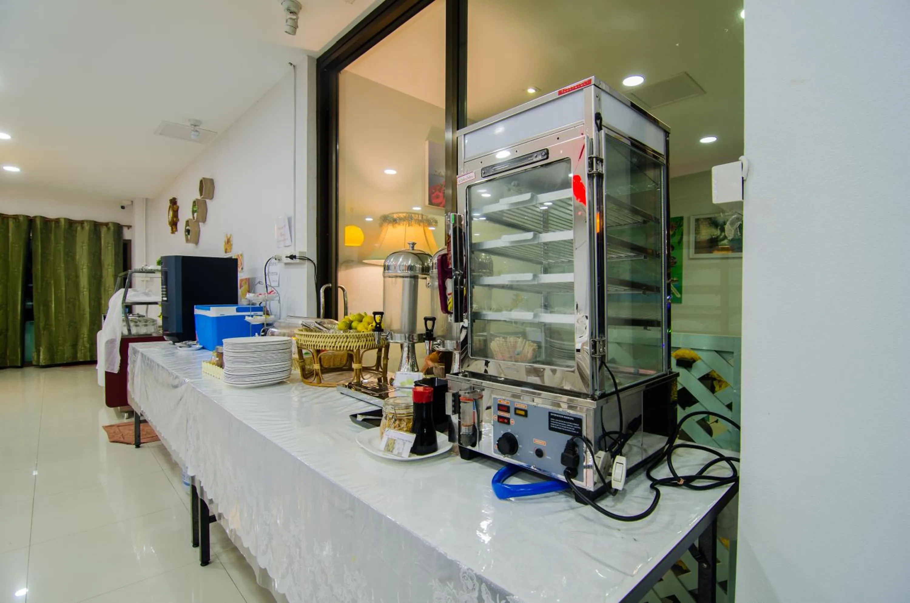 Coffee/tea facilities in Sabuy Best Hotel Phayao