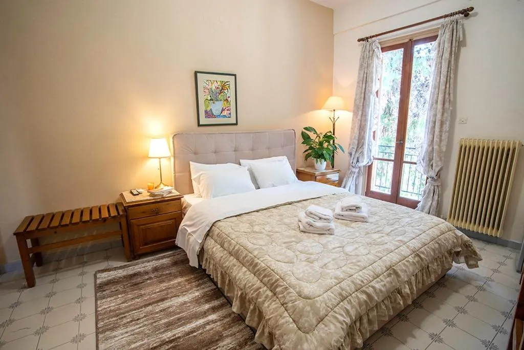 Bed in Koukonas