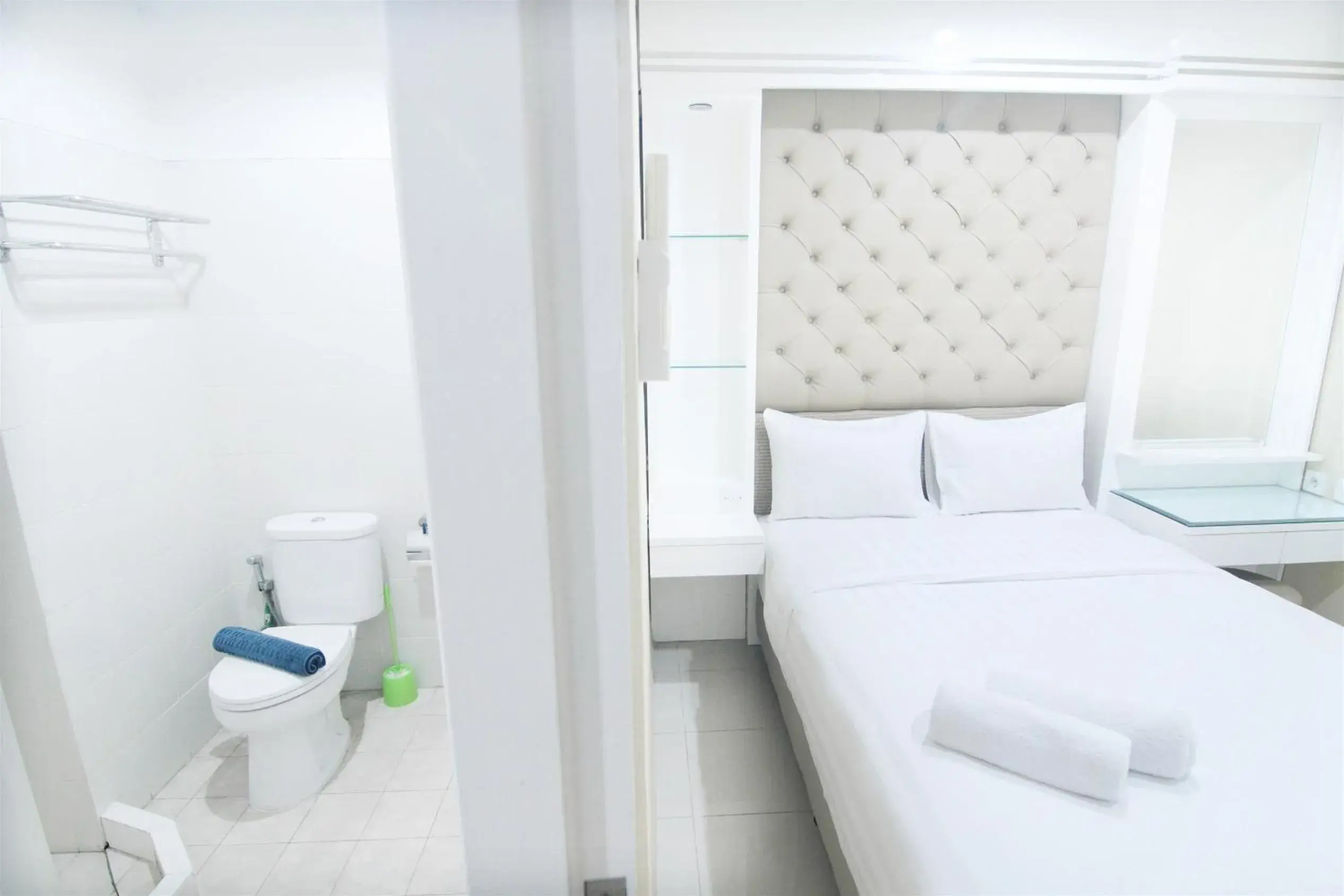 Toilet, Bed in 2BR Cervino Village Casablanca Apartment near Kota Kasablanka By Travelio Toilet, Bed in 2BR Cervino Village Casablanca Apartment near Kota Kasablanka By Travelio