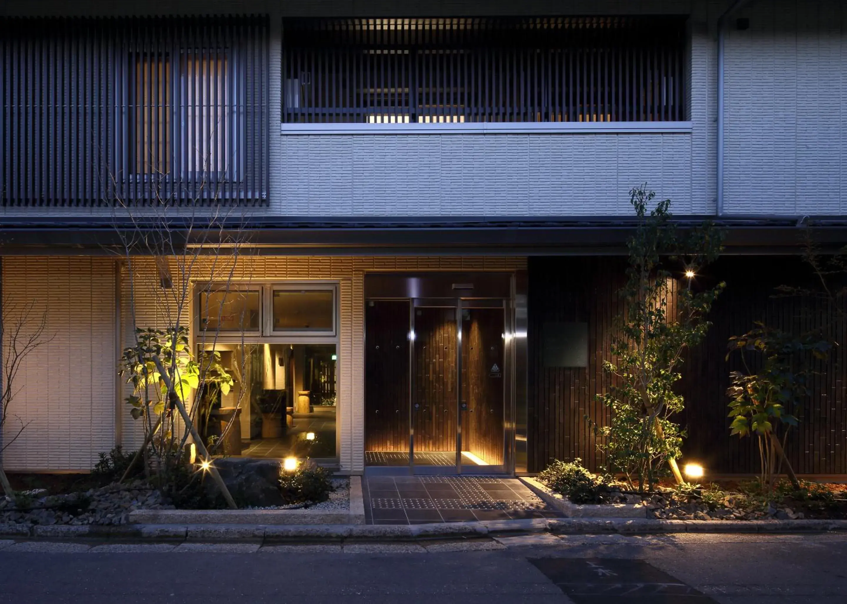 Facade/entrance in Karasuma Rokujo Hotel