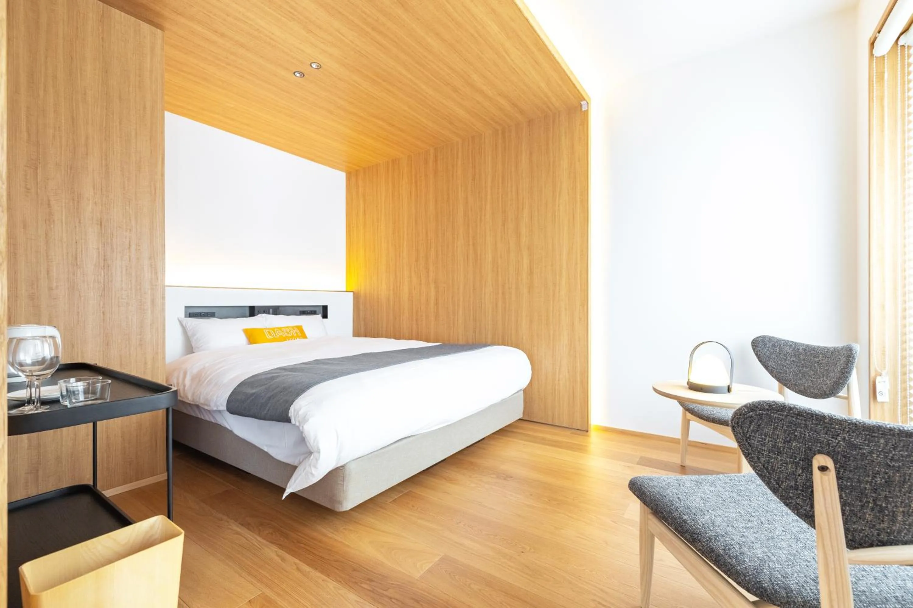 Bed in Karasuma Rokujo Hotel