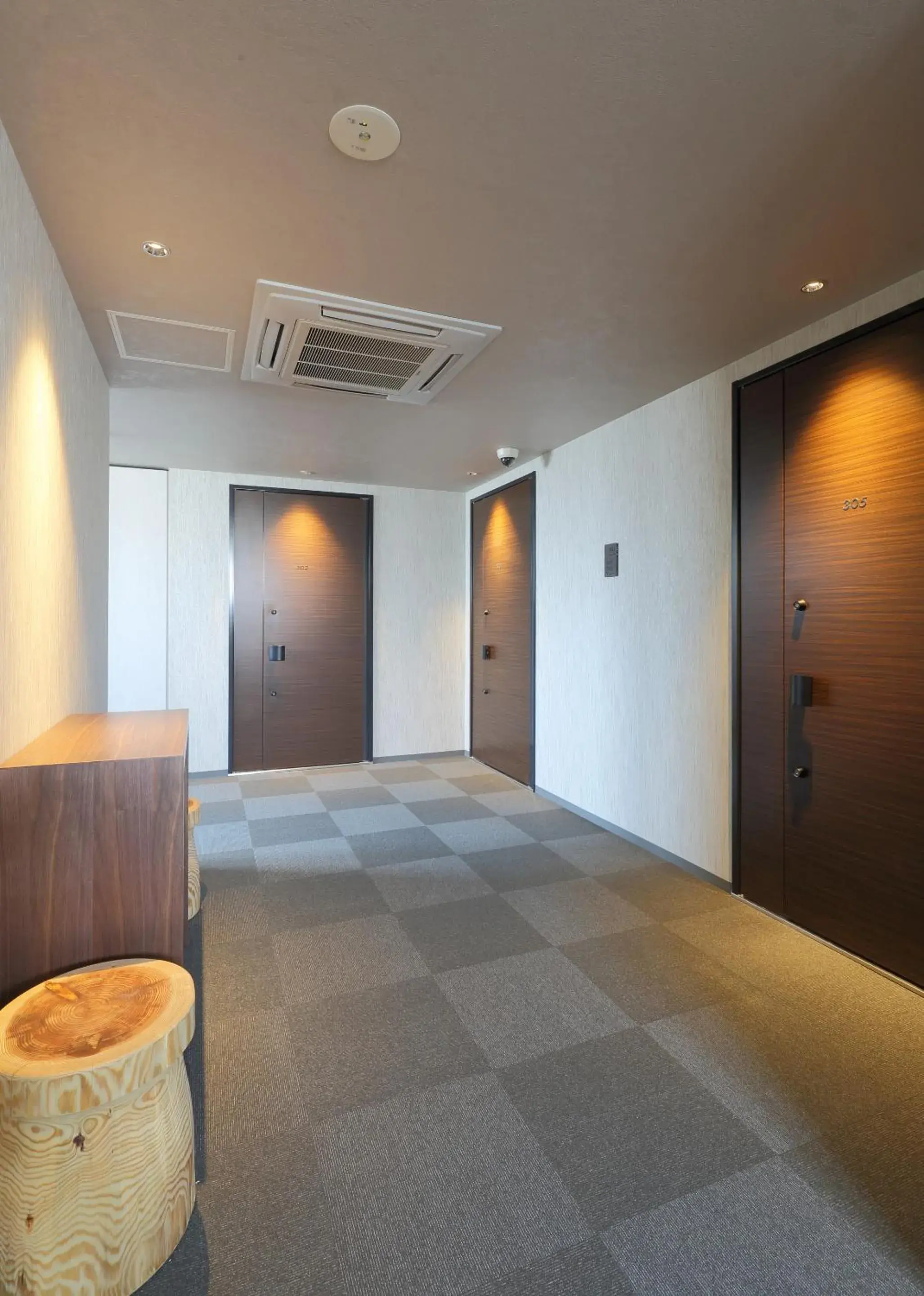 Lobby or reception in Karasuma Rokujo Hotel