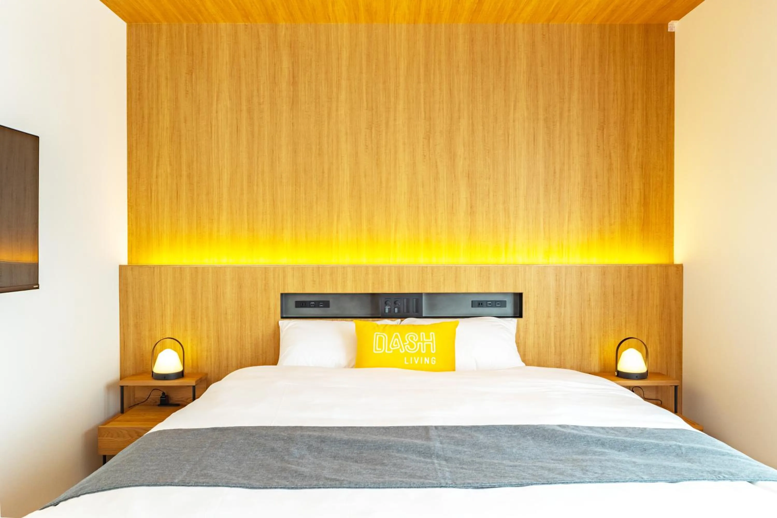 Bed in Karasuma Rokujo Hotel