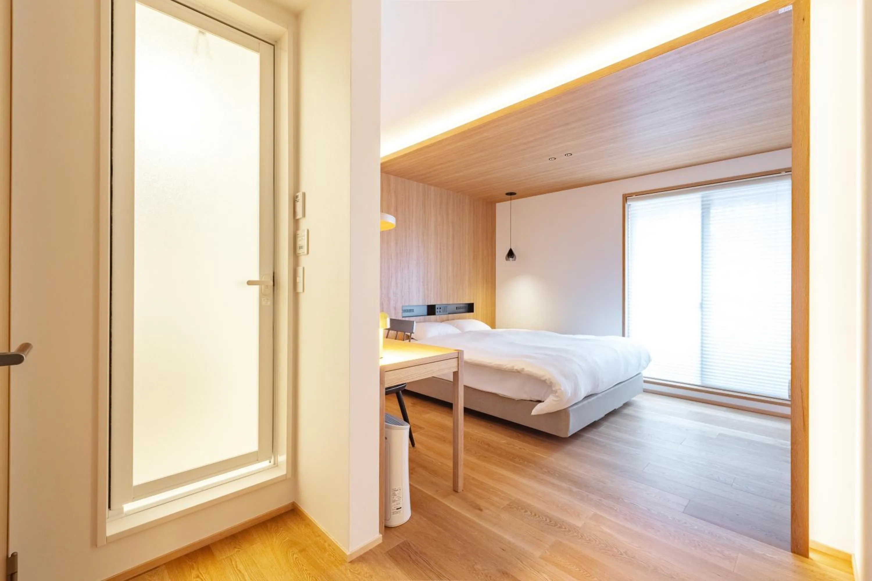 Bed in Karasuma Rokujo Hotel