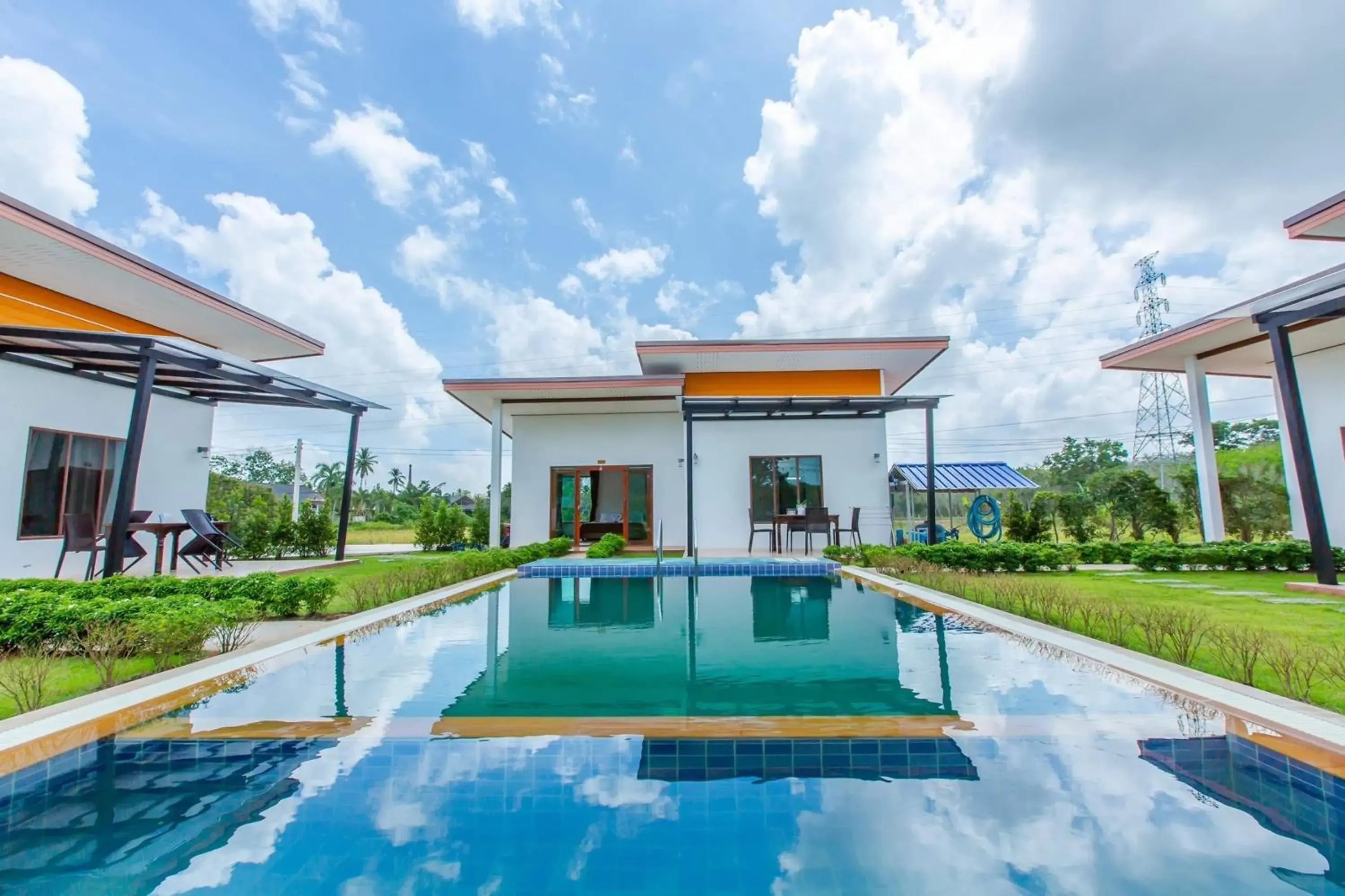 Property building in Ozone Resort & Pool Villa Property building in Ozone Resort & Pool Villa
