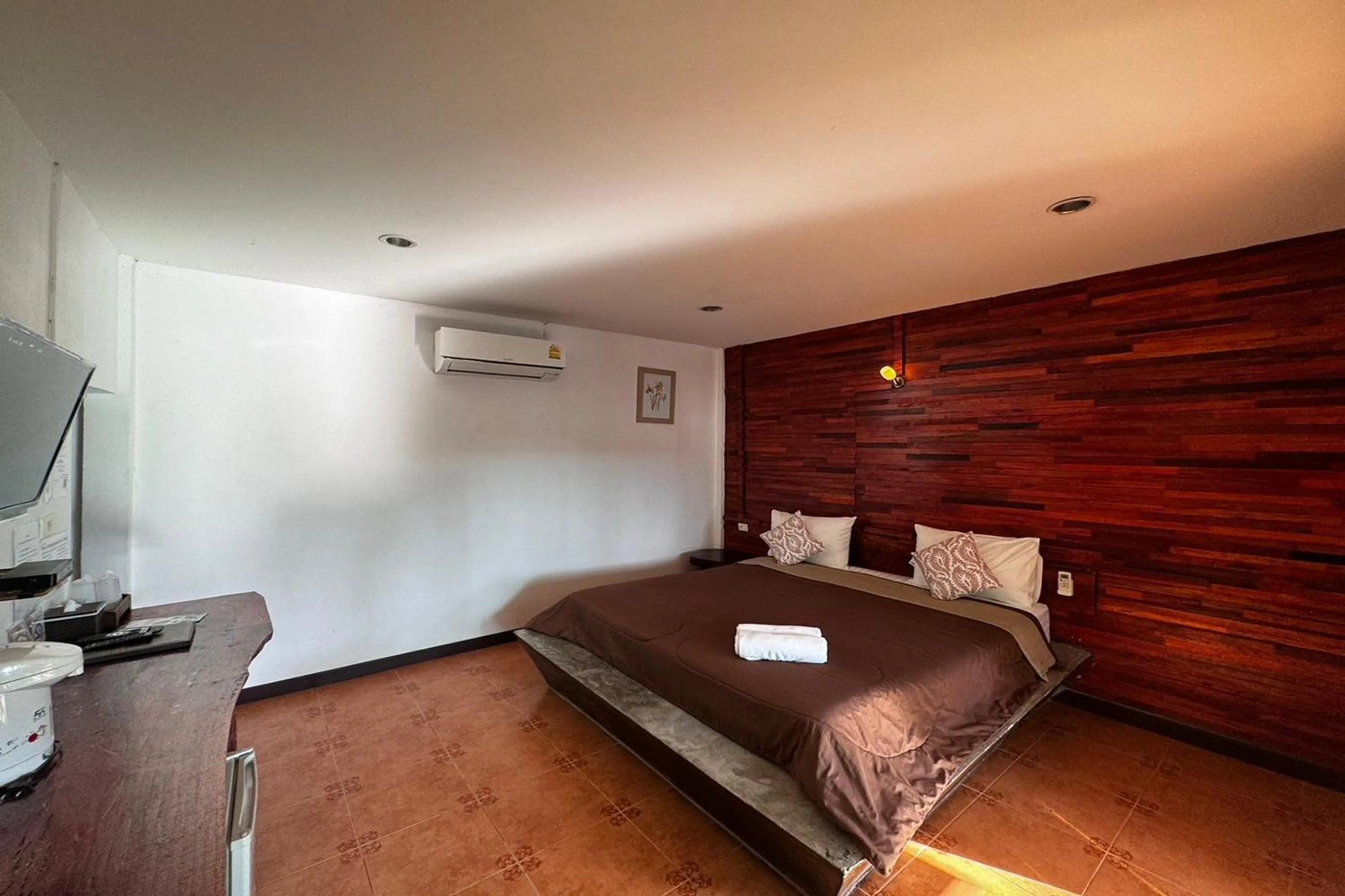 Bedroom, Bed in Ozone Resort & Pool Villa