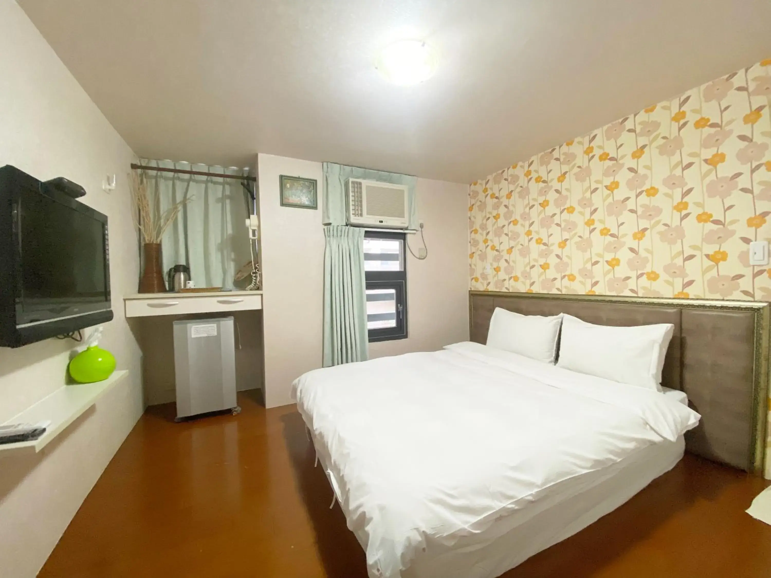 View (from property/room), Bed in Fengjia 101 View (from property/room), Bed in Fengjia 101