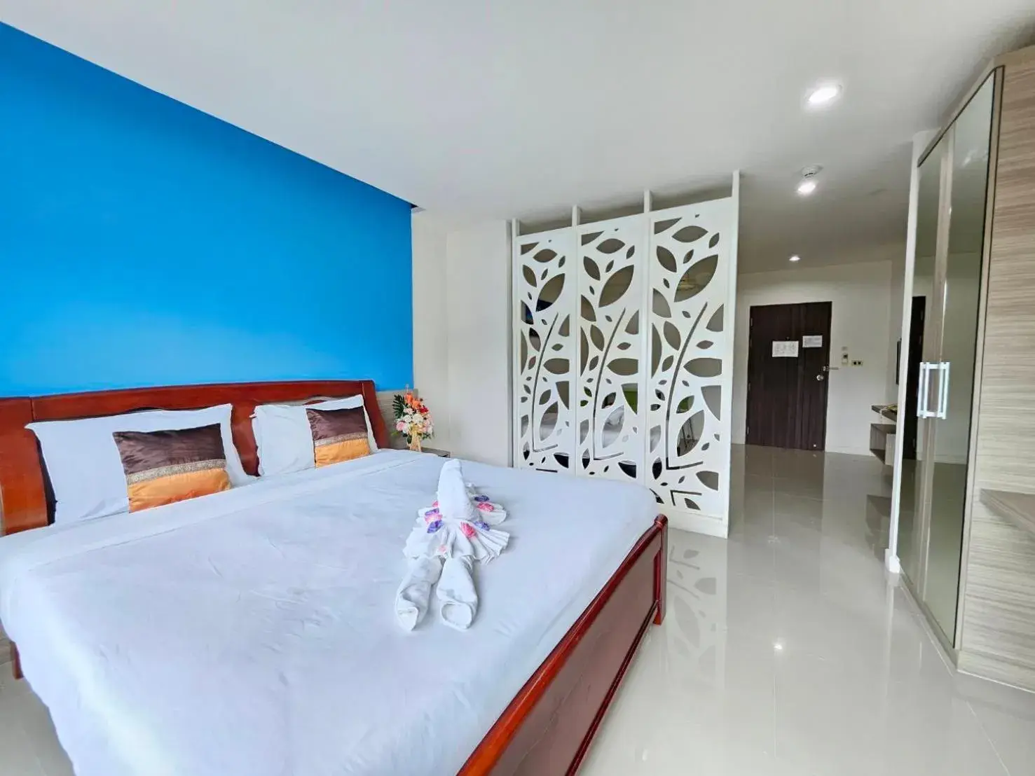 Bed in S4 Nai Yang Beach - Near Phuket Airport Bed in S4 Nai Yang Beach - Near Phuket Airport