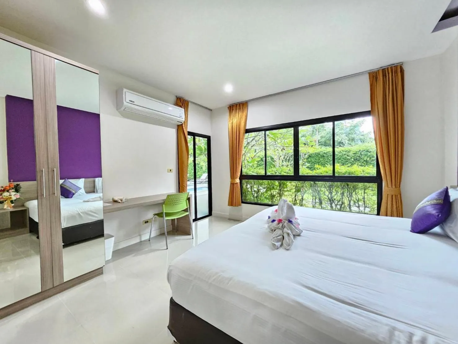 Bed in S4 Nai Yang Beach - Near Phuket Airport