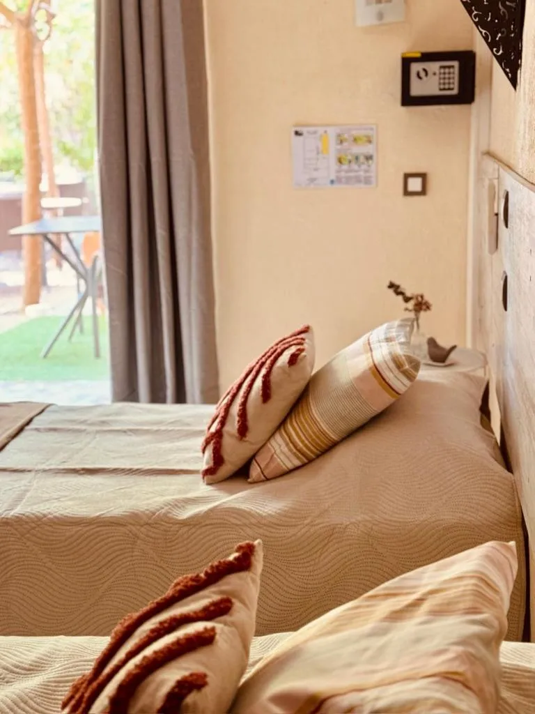 Bed in Hôtel le Nid