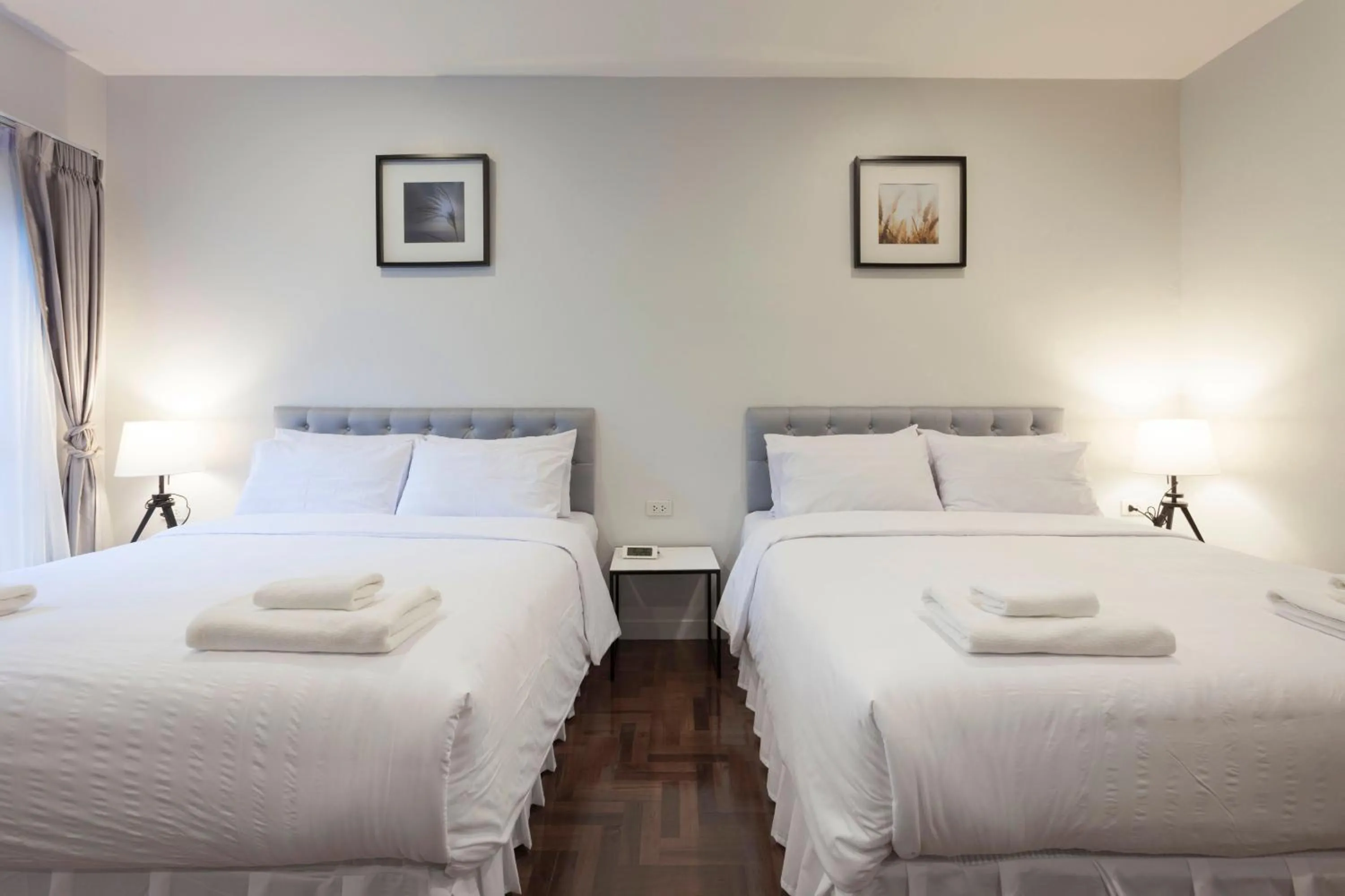 Photo of the whole room, Bed in Cozy Home by Nan