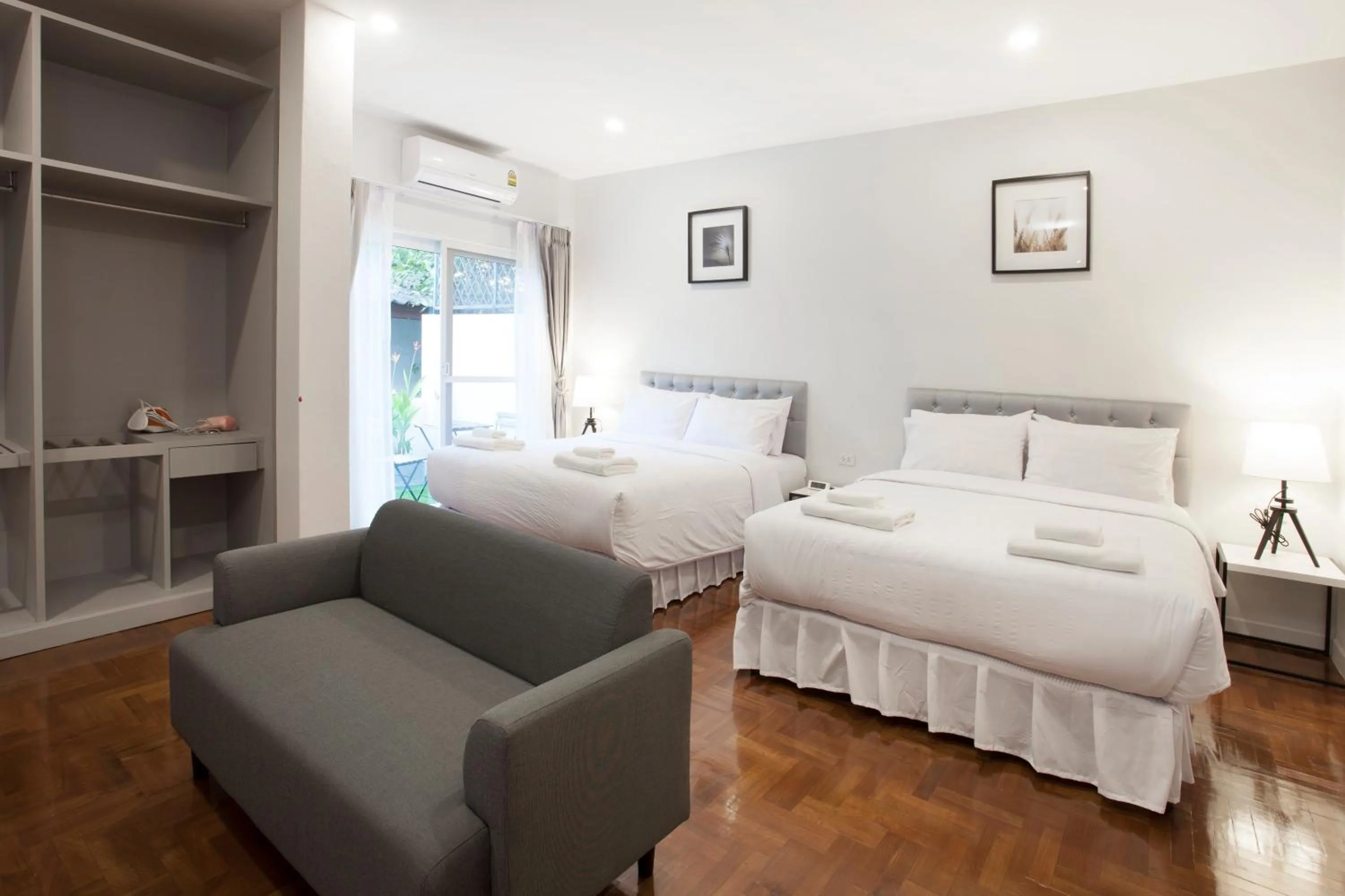 Photo of the whole room, Bed in Cozy Home by Nan