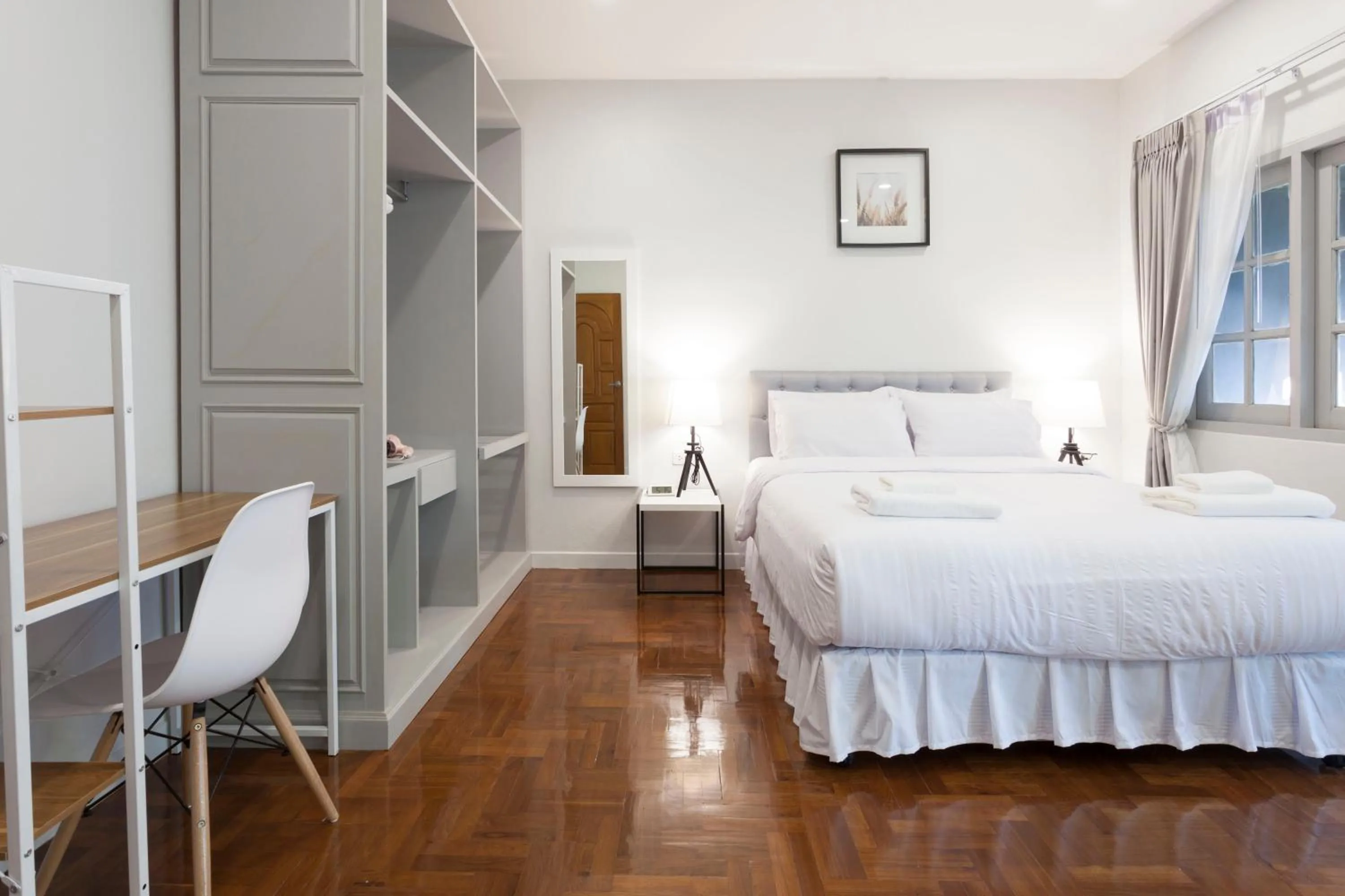 Photo of the whole room, Bed in Cozy Home by Nan