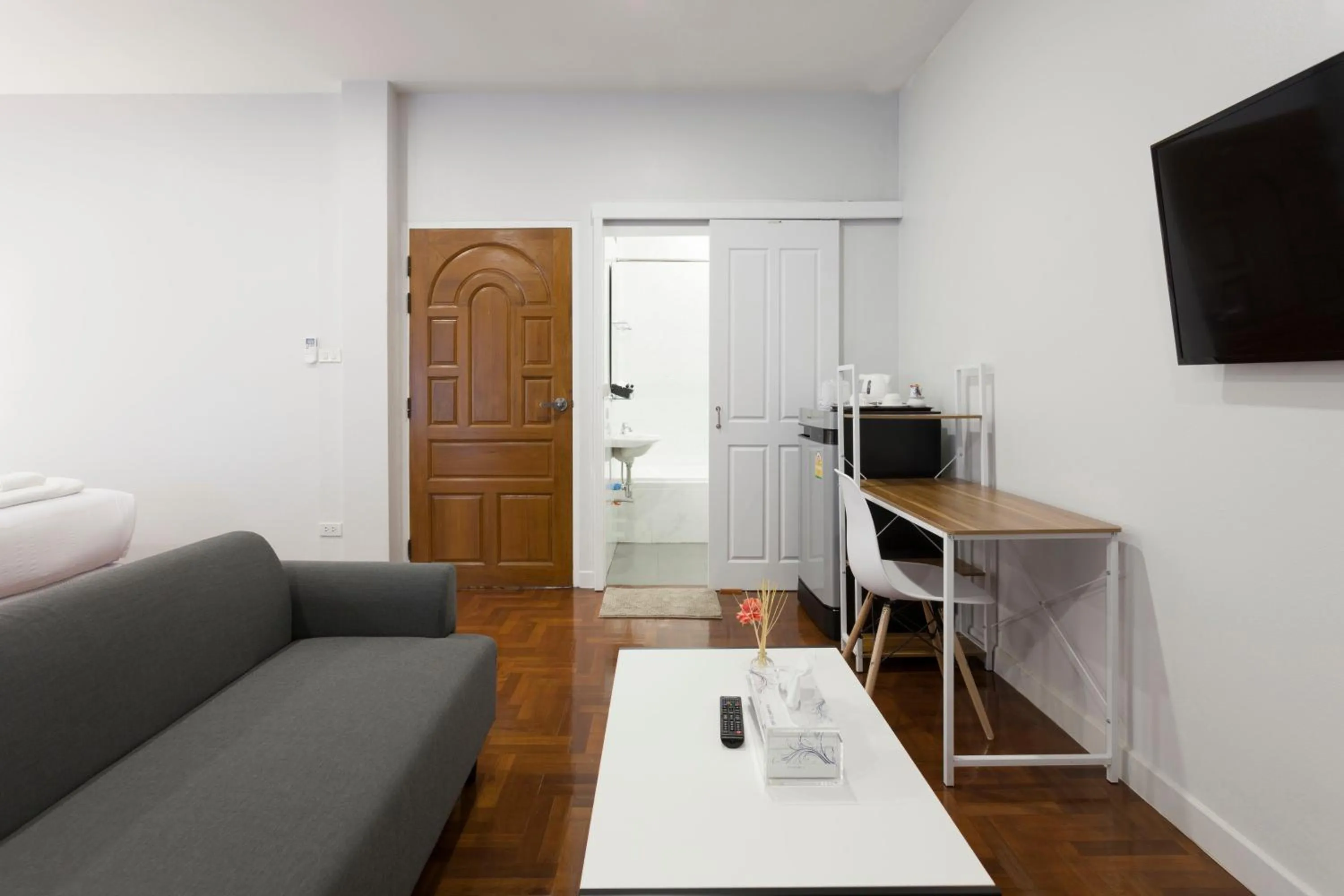 Photo of the whole room in Cozy Home by Nan