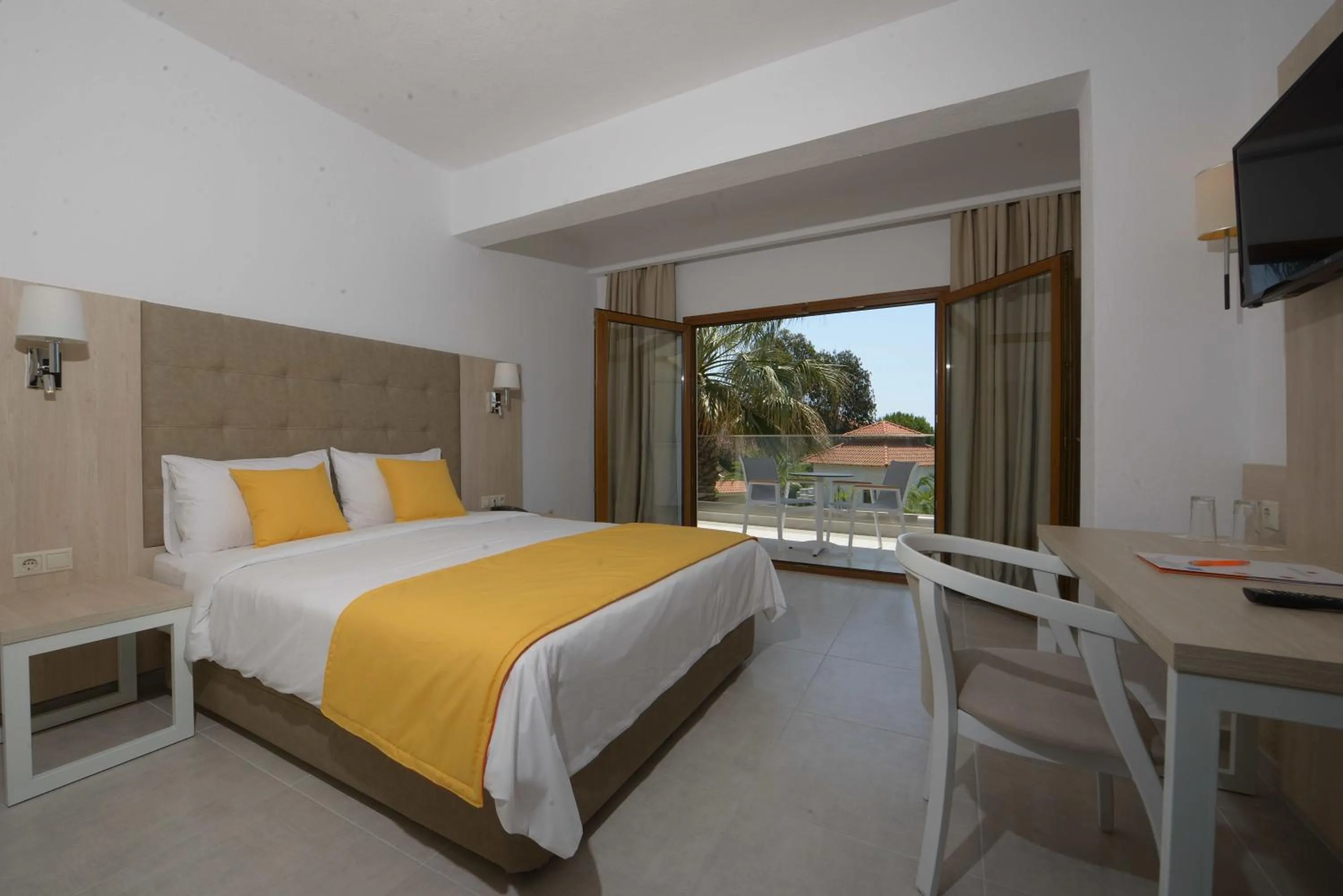 Bedroom, Bed in Aristoteles Holiday Hotel And Spa