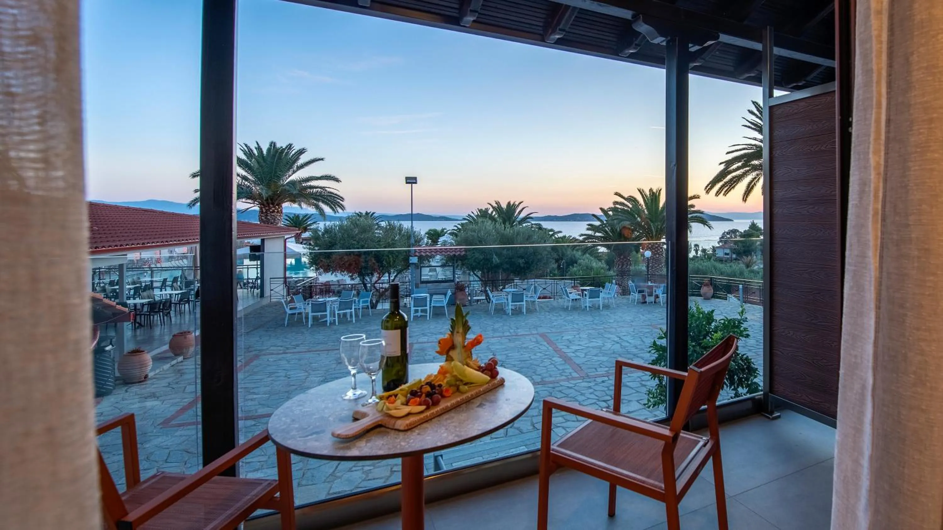 Aristoteles Holiday Hotel And Spa
