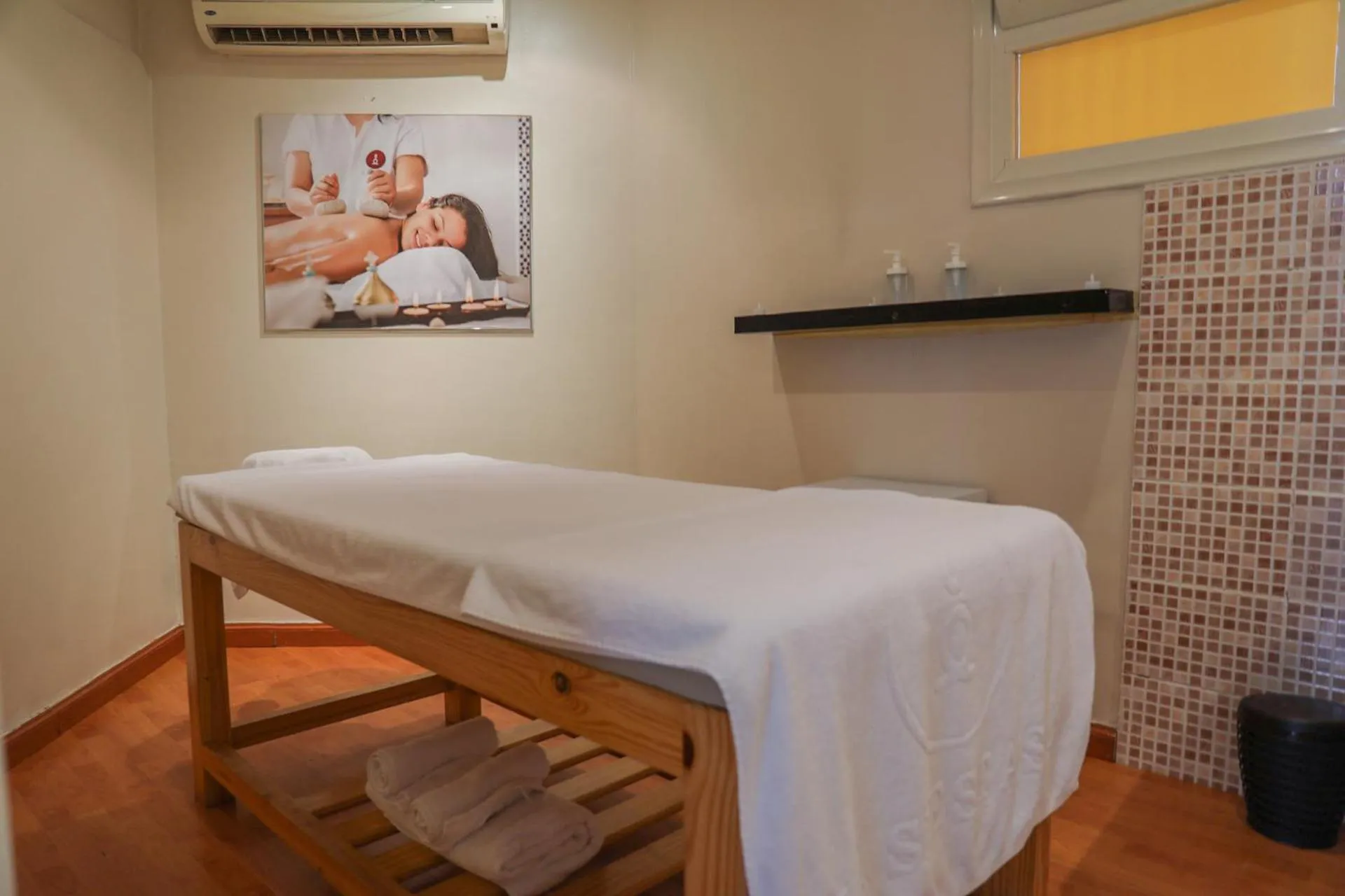 Massage in Tamra Beach Resort