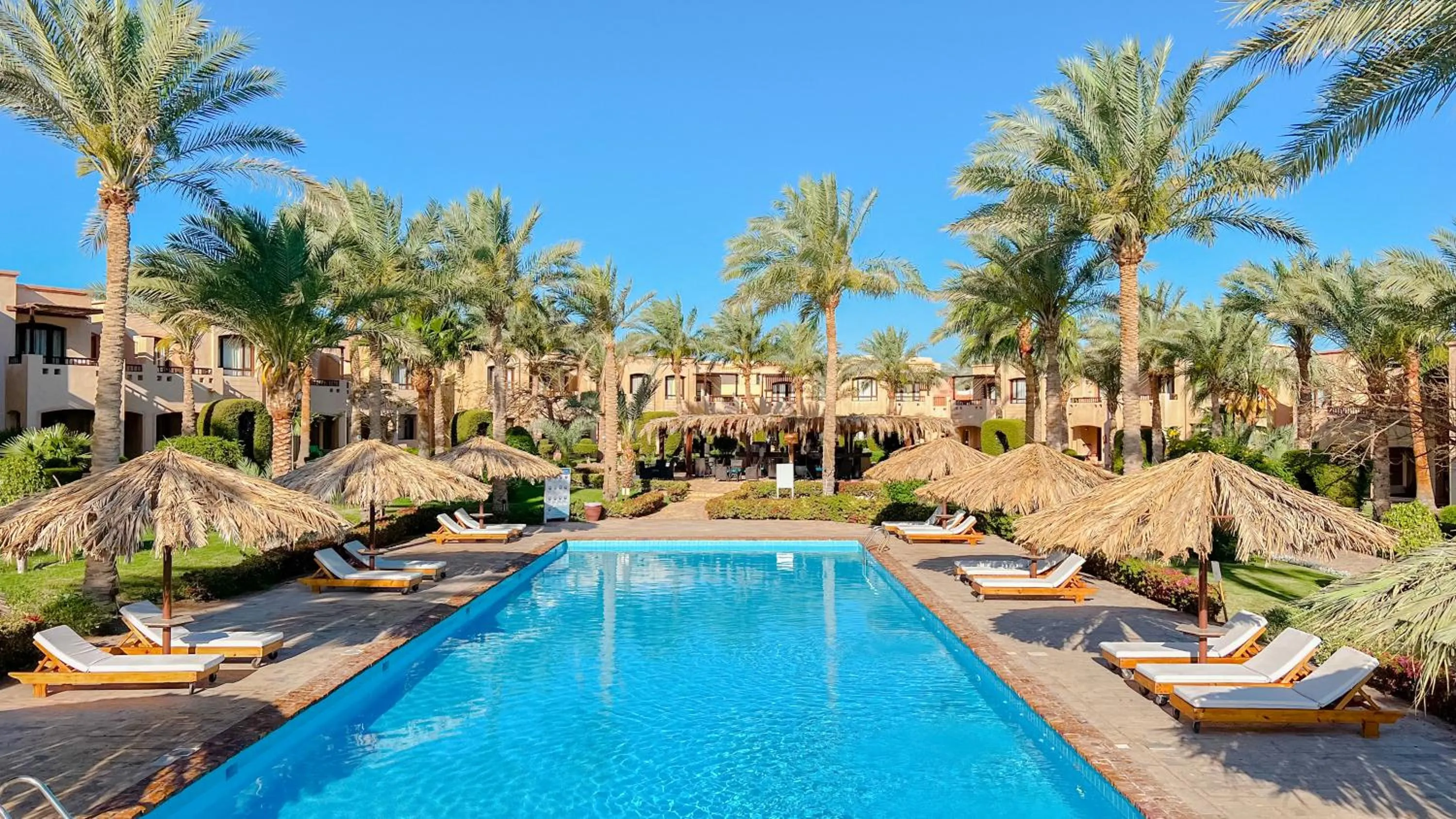 Property building in Tamra Beach Resort