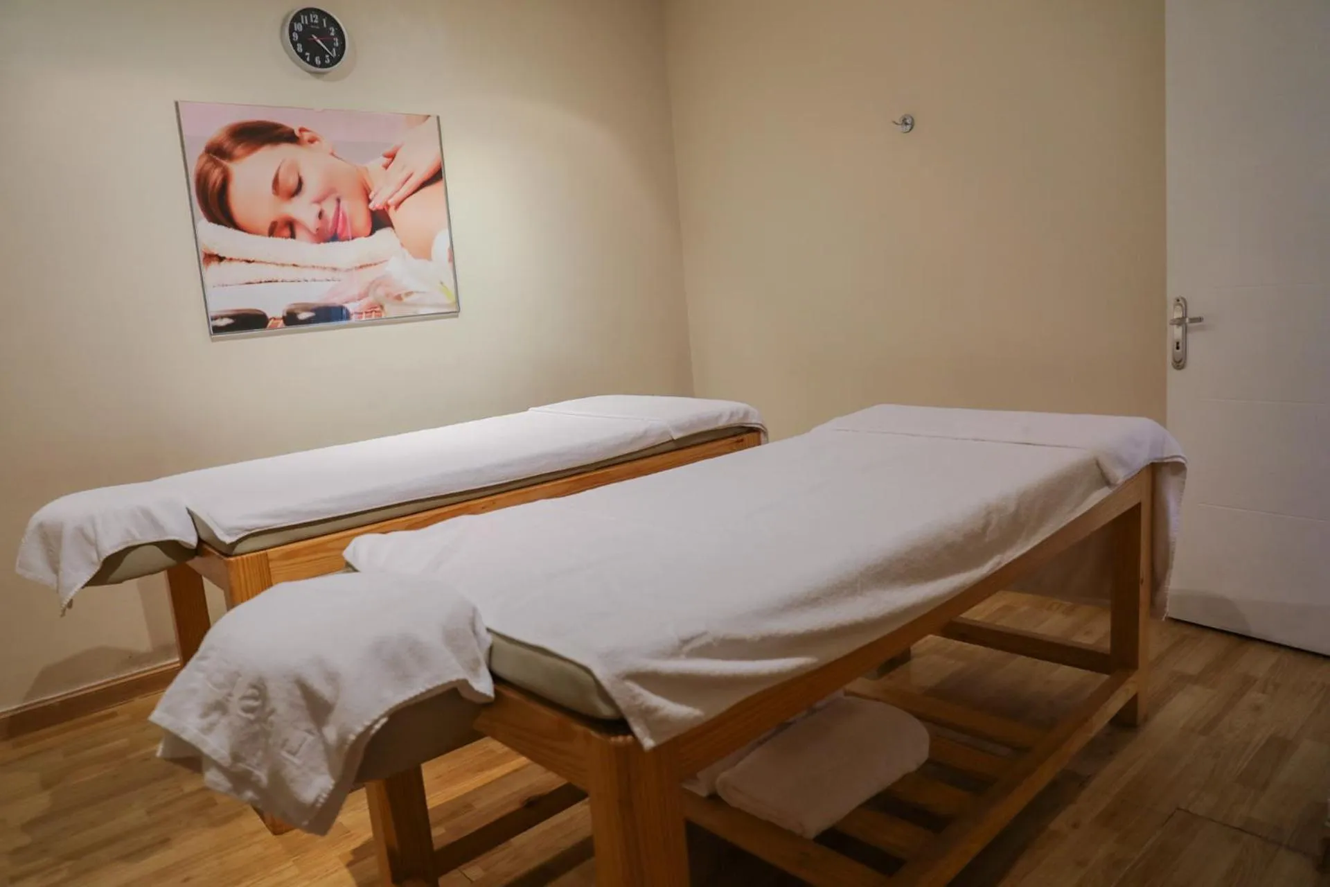 Massage in Tamra Beach Resort