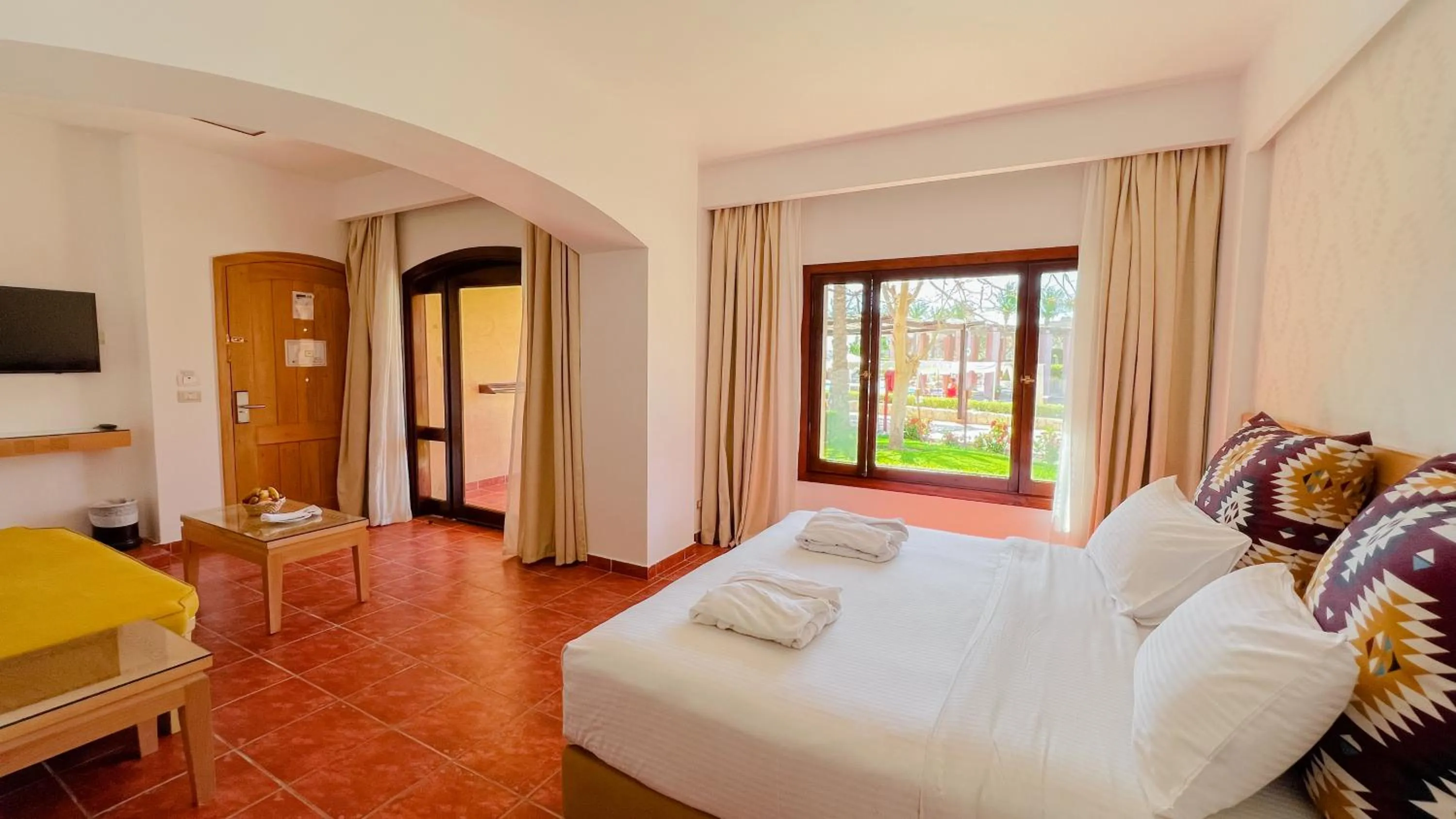 Bed in Tamra Beach Resort