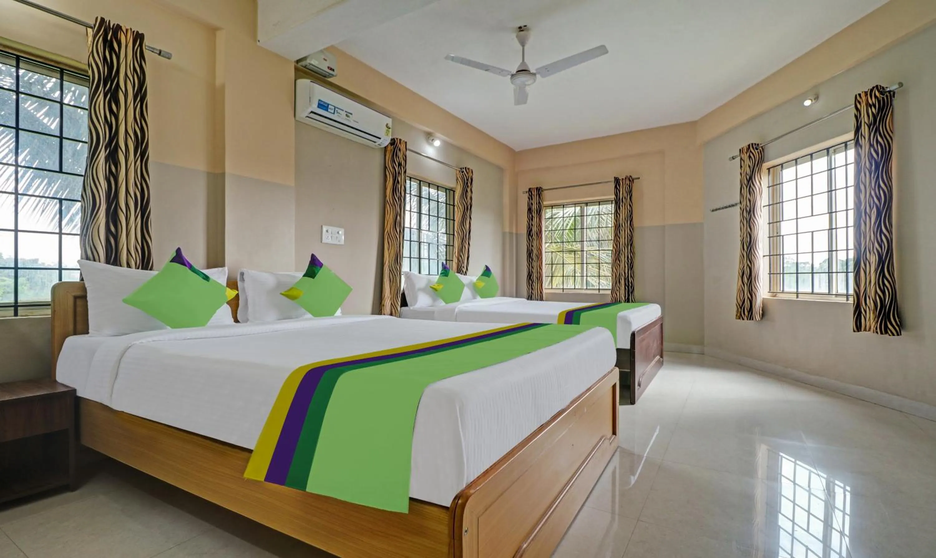 Bedroom, Bed in Treebo Green Land Kushalnagar