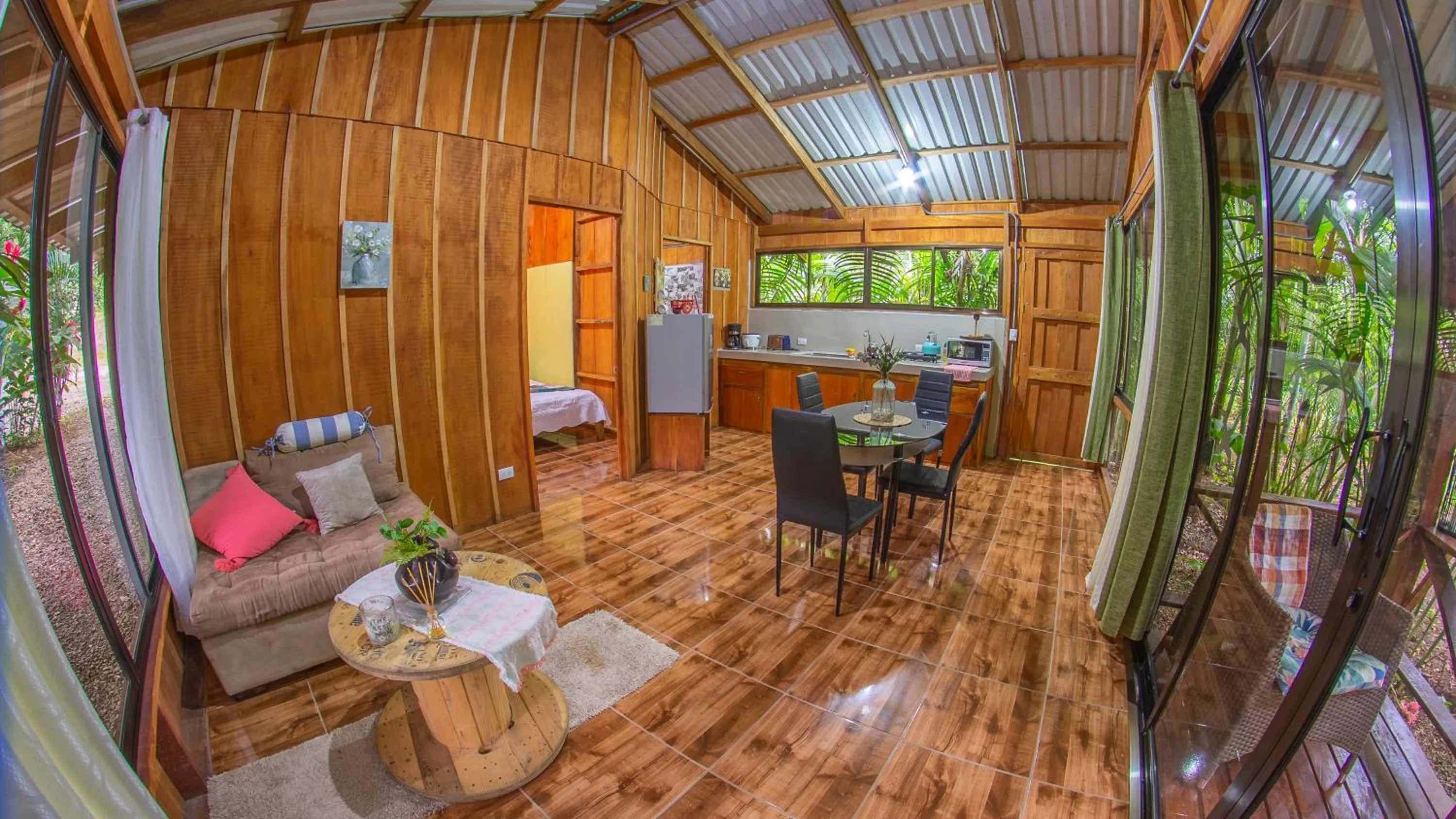 Kitchen or kitchenette in Cabañas del Lago