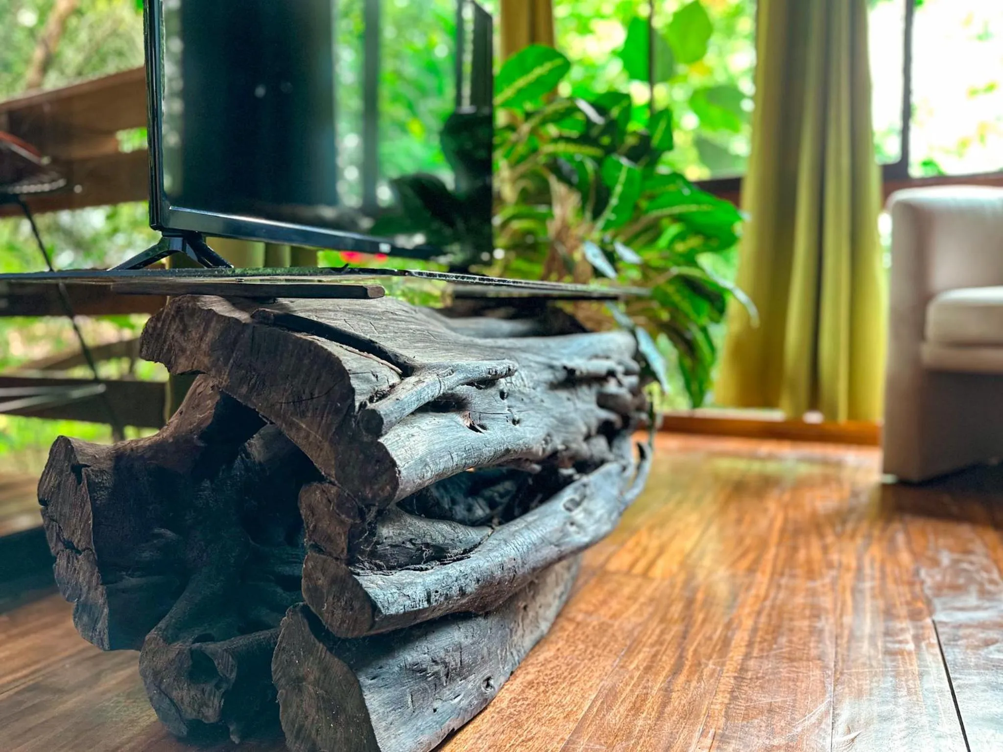 Communal lounge/ TV room in Cabañas del Lago