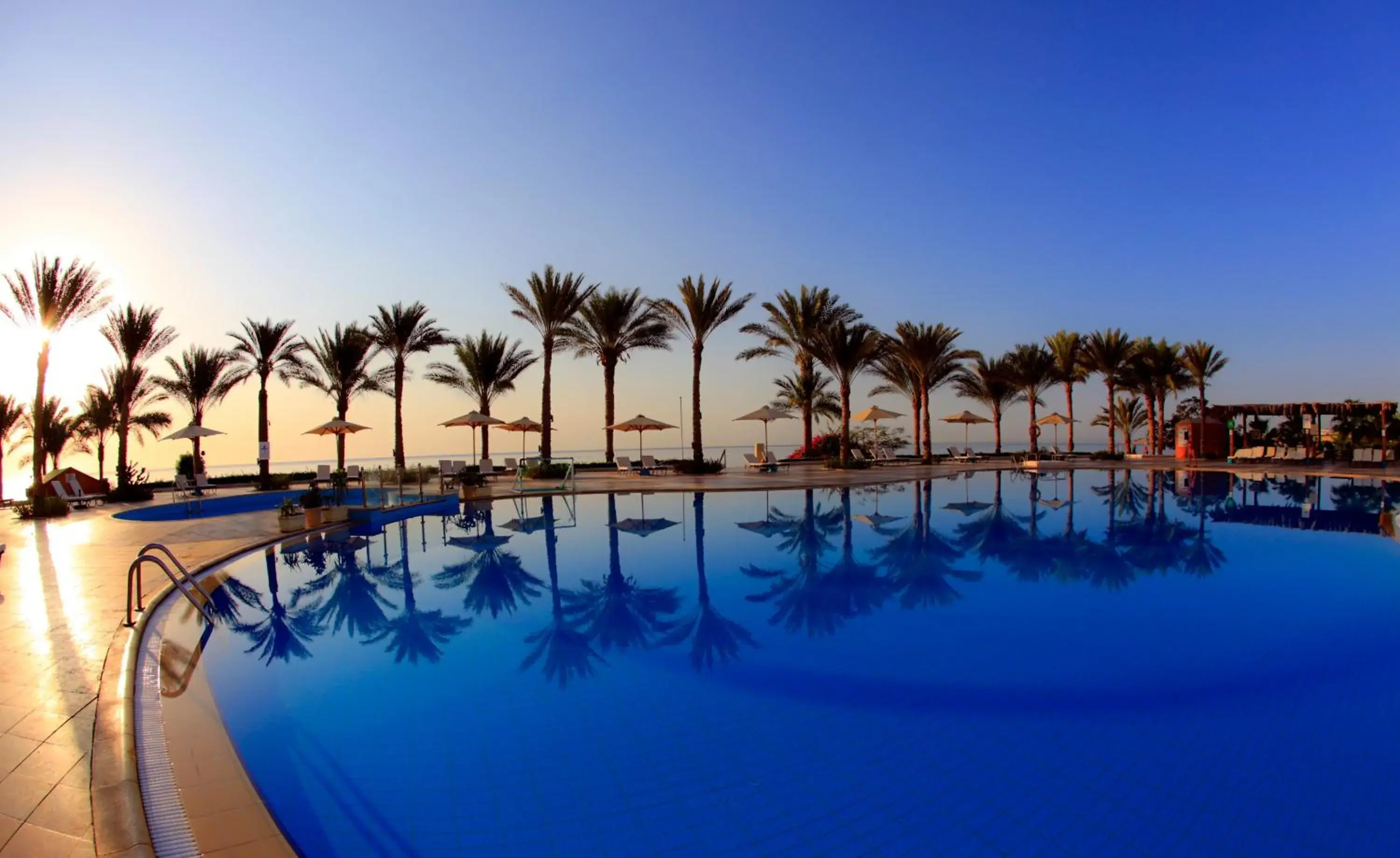 Swimming pool in Sharm Club Beach Resort Swimming pool in Sharm Club Beach Resort