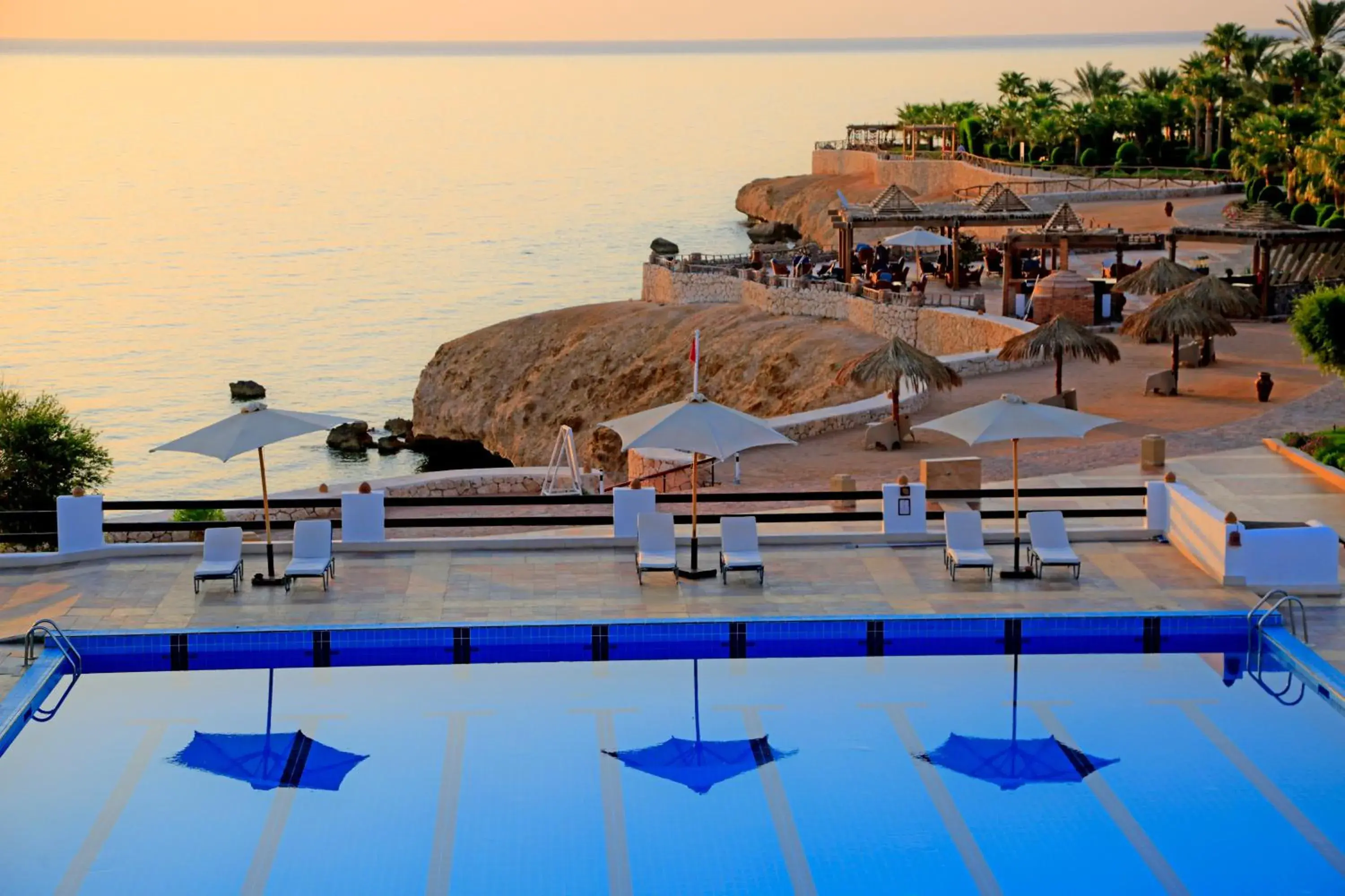 Swimming pool in Sharm Club Beach Resort Swimming pool in Sharm Club Beach Resort
