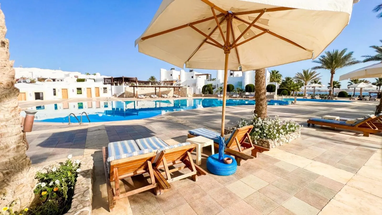 Property building in Sharm Club Beach Resort