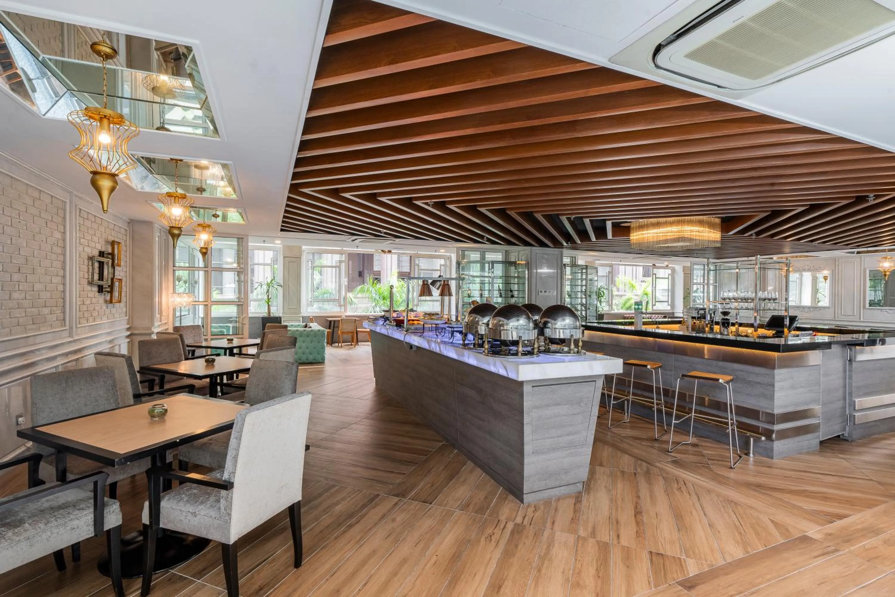 Lounge or bar in Meliá Kuala Lumpur