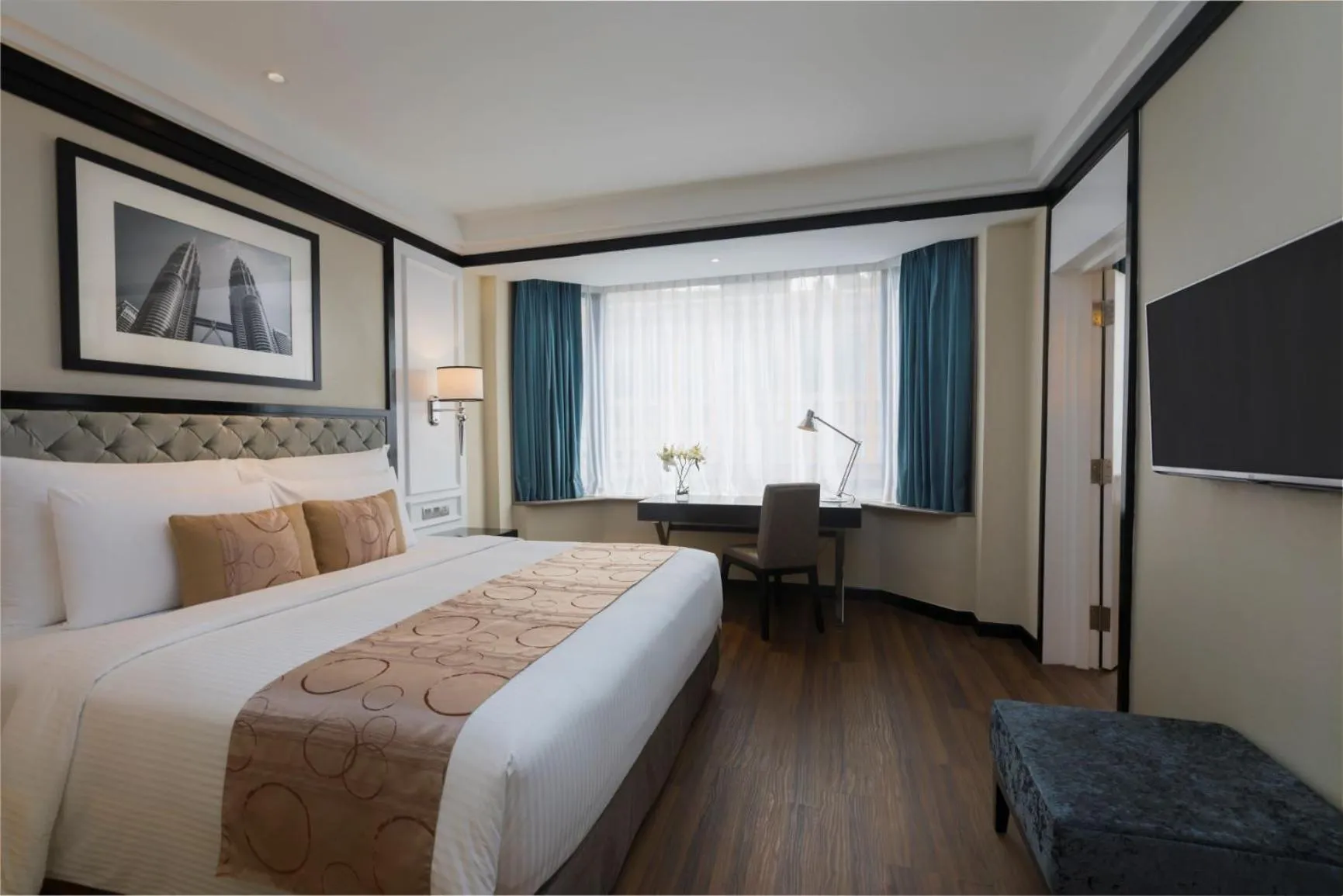 Bed in Meliá Kuala Lumpur