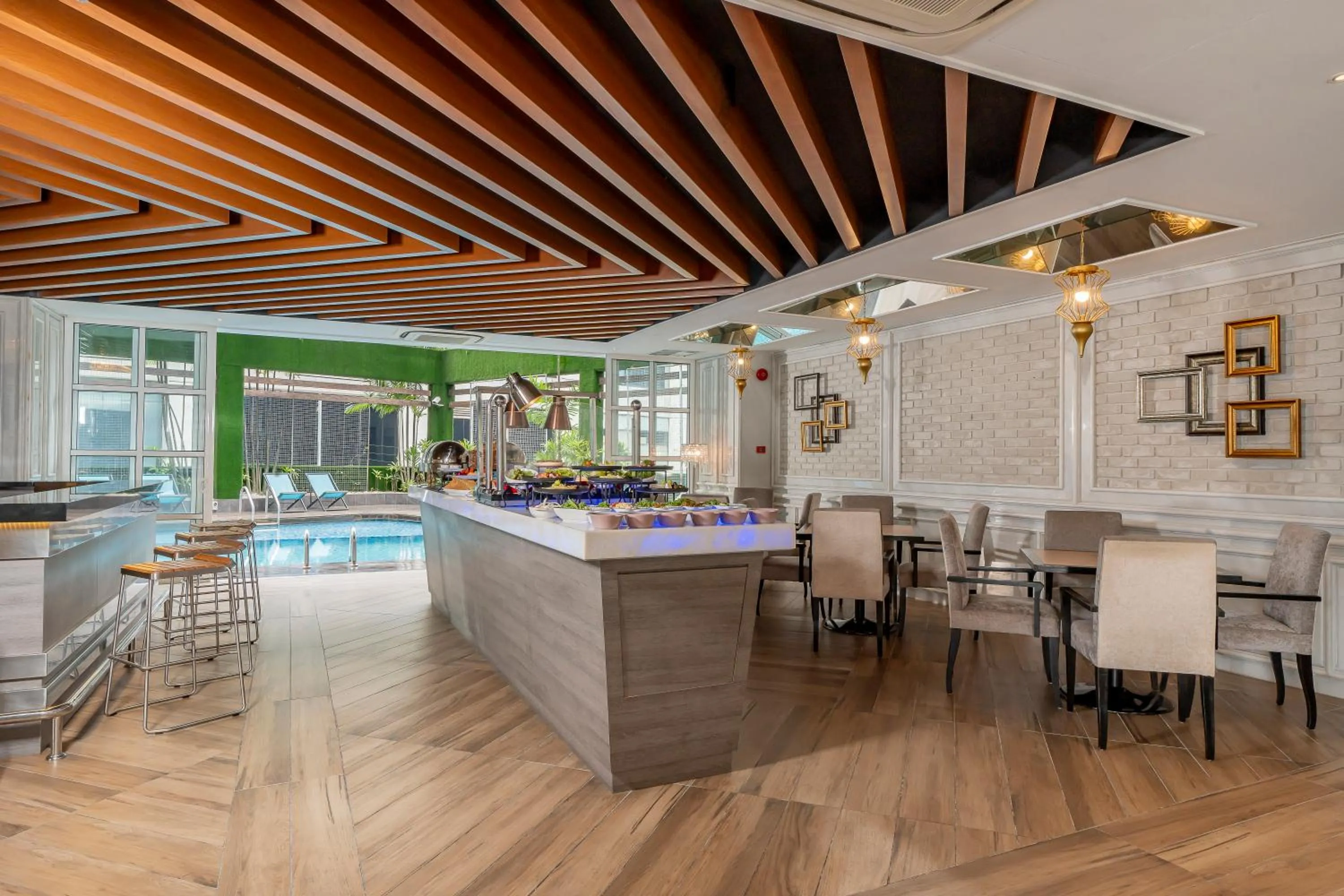 Lounge or bar in Meliá Kuala Lumpur