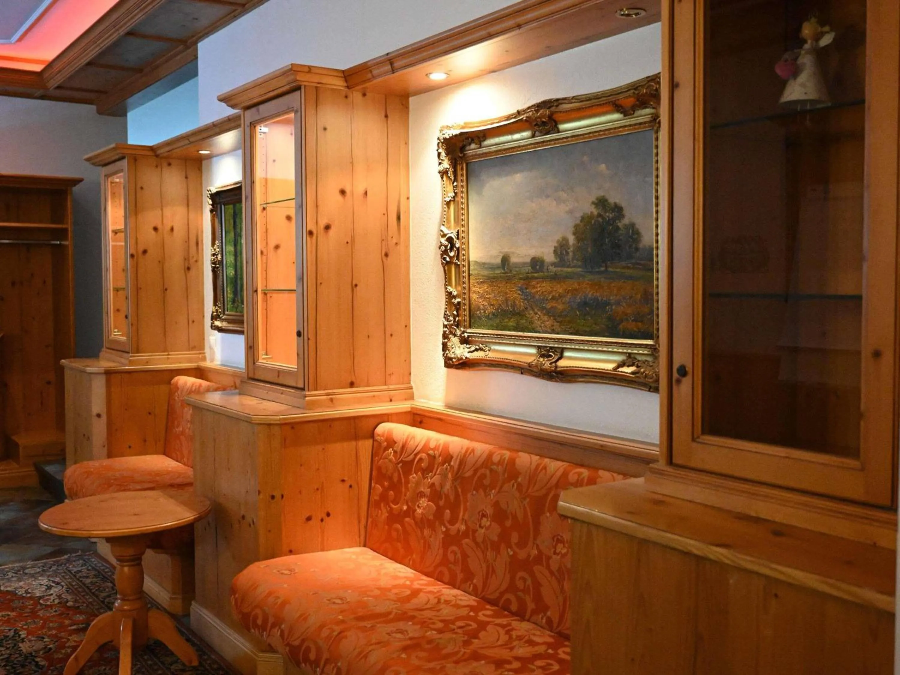 Property building in Mercure Sighisoara Binderbubi Hotel & Spa