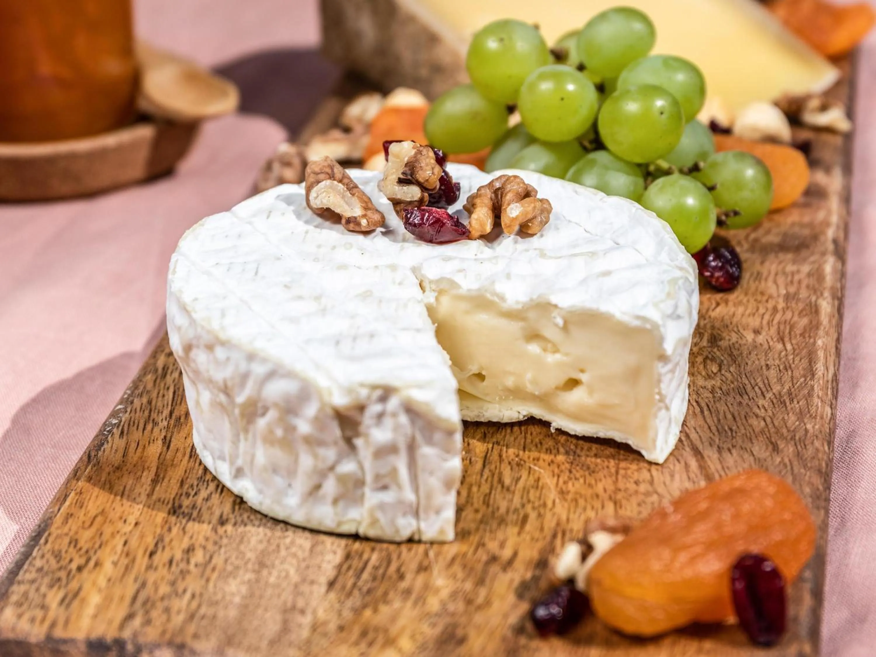 Restaurant/places to eat in Mercure Sighisoara Binderbubi Hotel & Spa